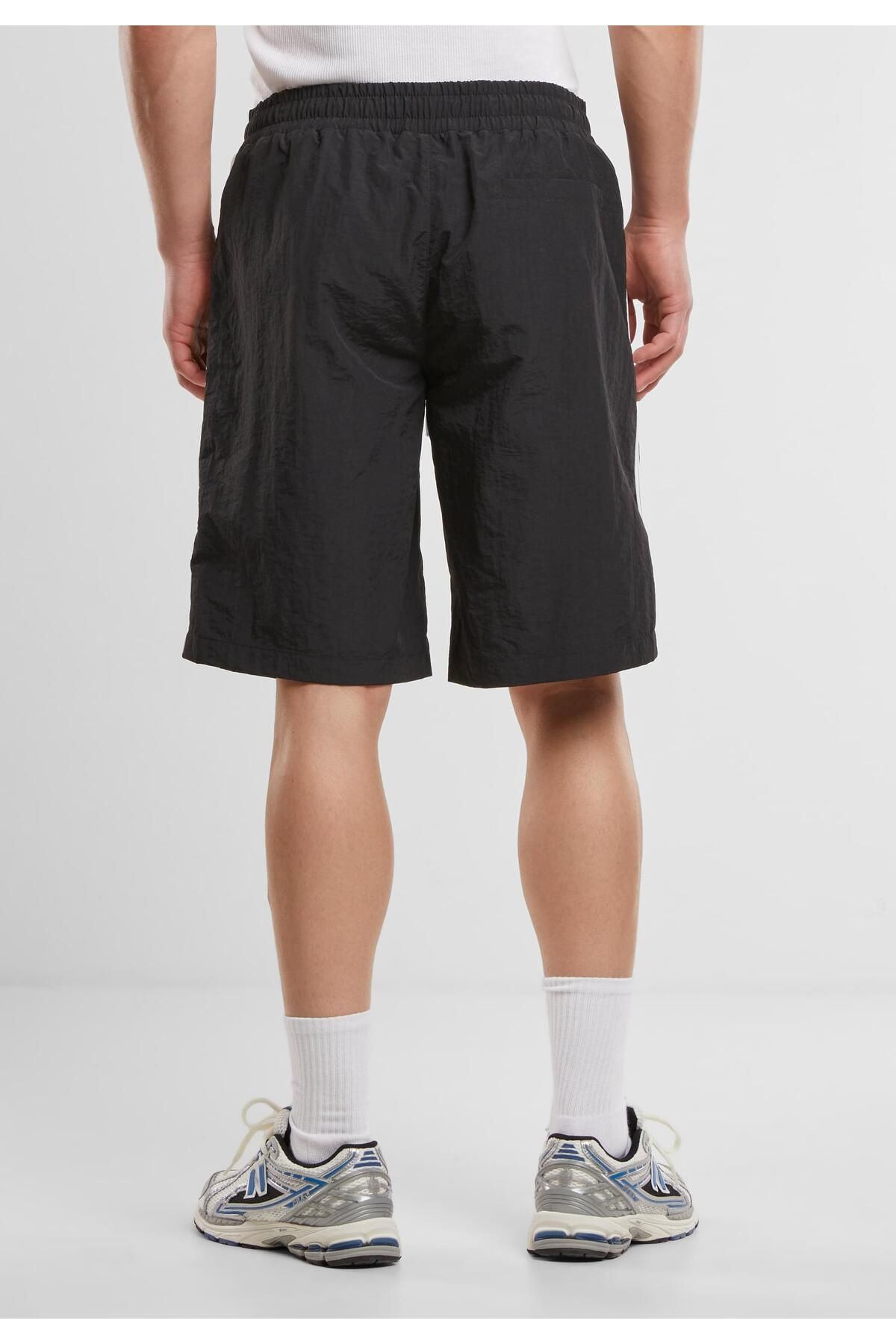 Urban Classics-Boardshorts mit aufgesetzten Streifen 5