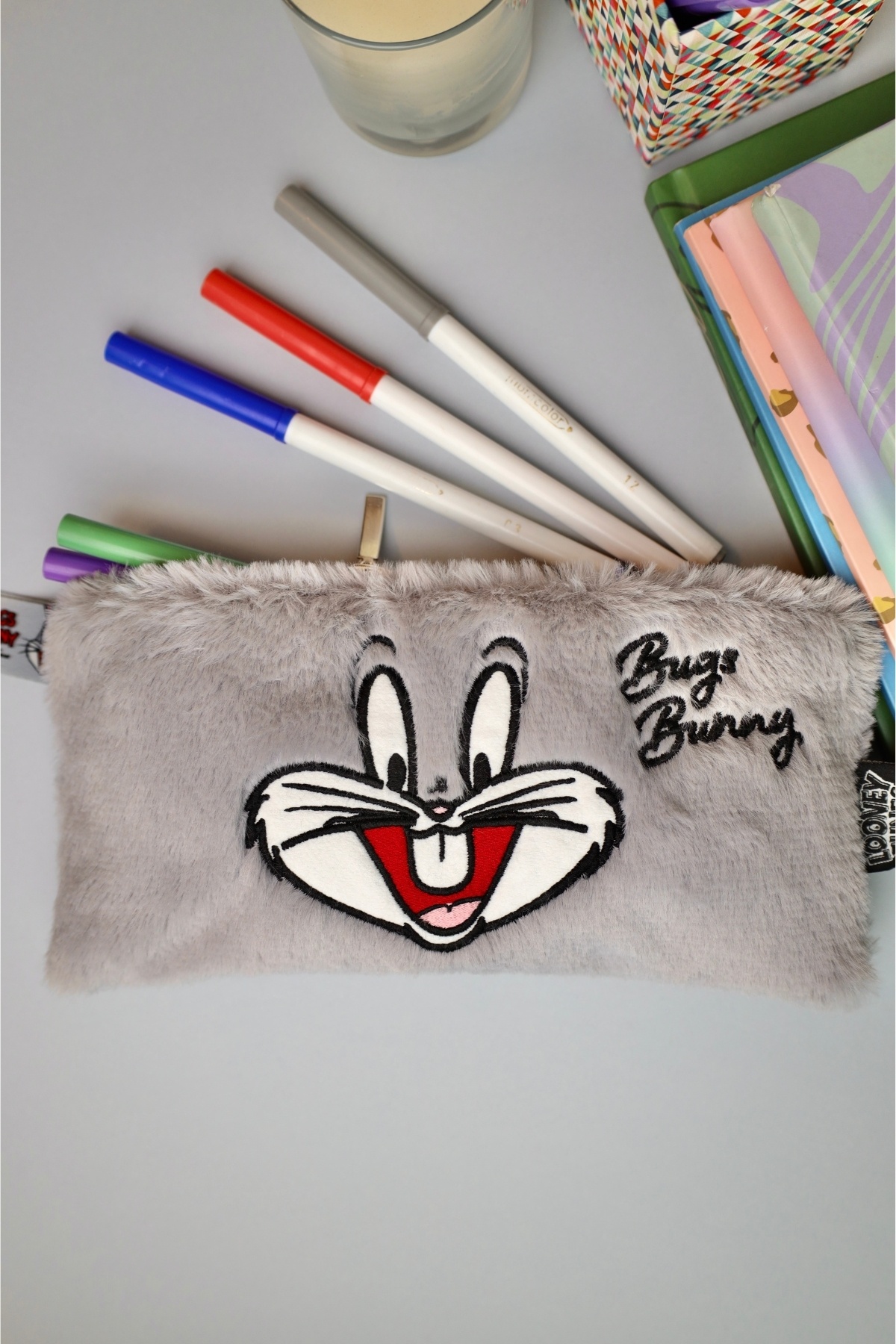 WİGGLE-Wiggle Bugs Bunny - Kids Pencil Case with Soft Plush Feather, Zippered Hand Strap 3