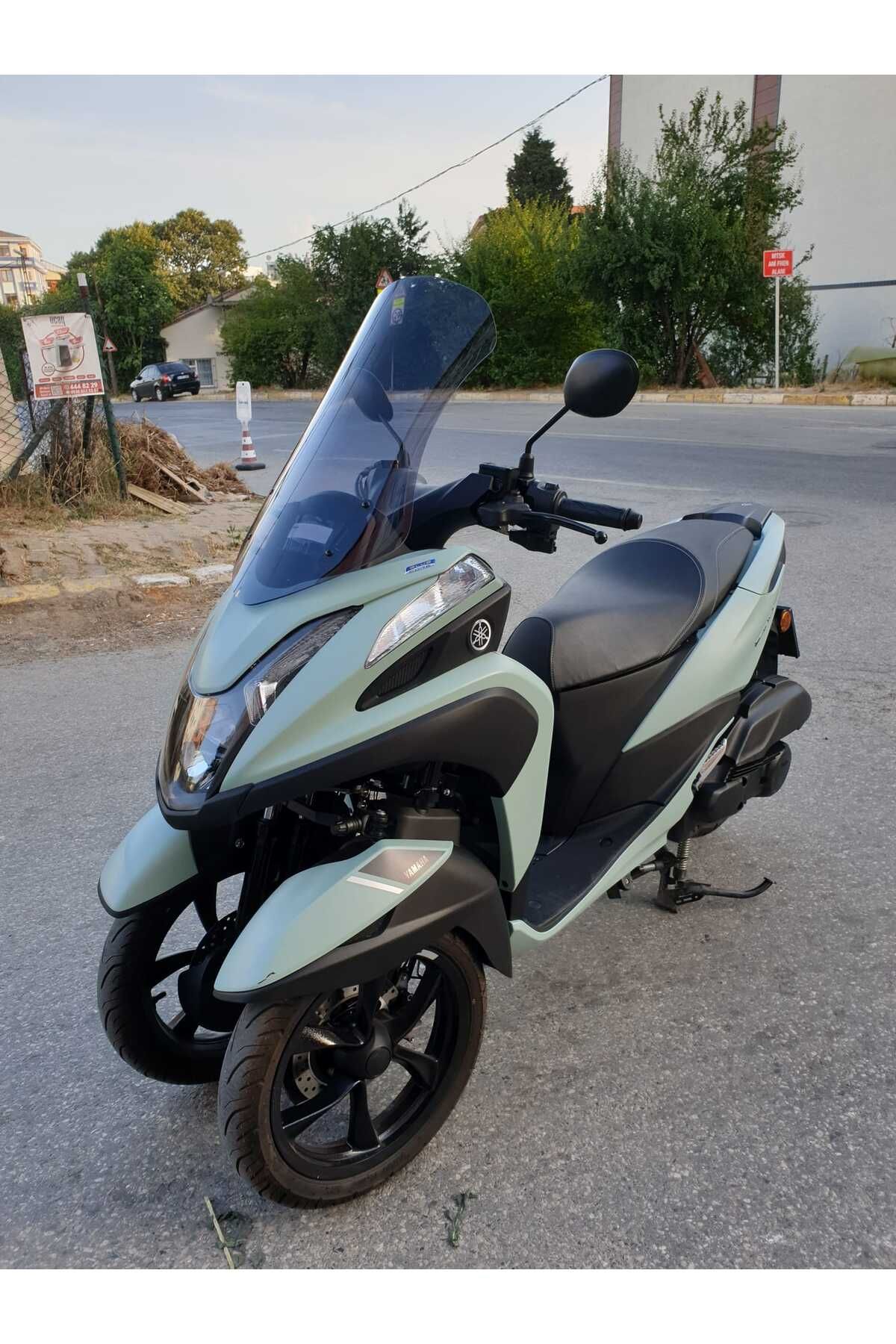 Yamaha Tricity 155 Siperlik Ön Cam 2014 2025 Model 60cm Füme Renkli 4mm