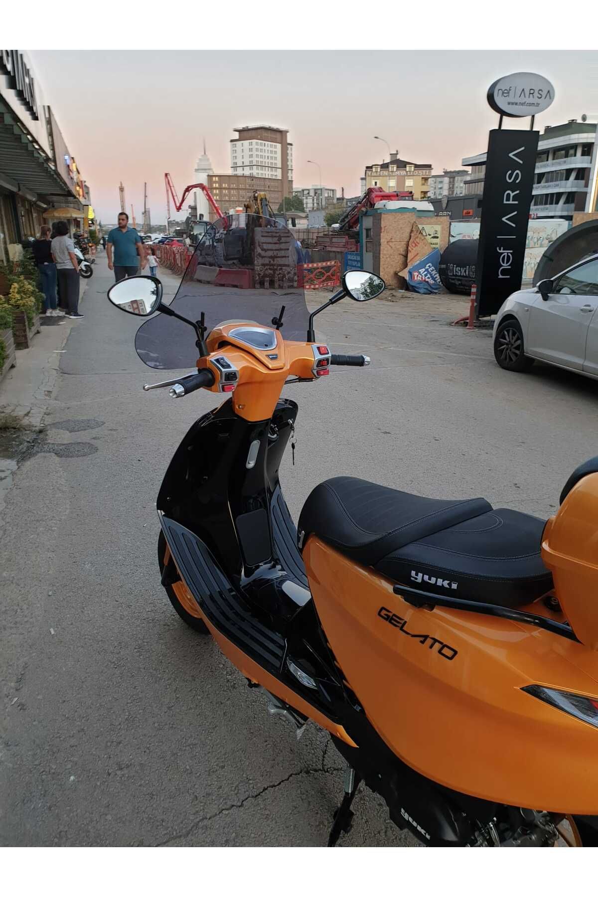 Yuki Gelato 150 Siperlik Ön Cam 2023-2025 Model 43cm Füme Renkli 4mm APARATSIZDIR