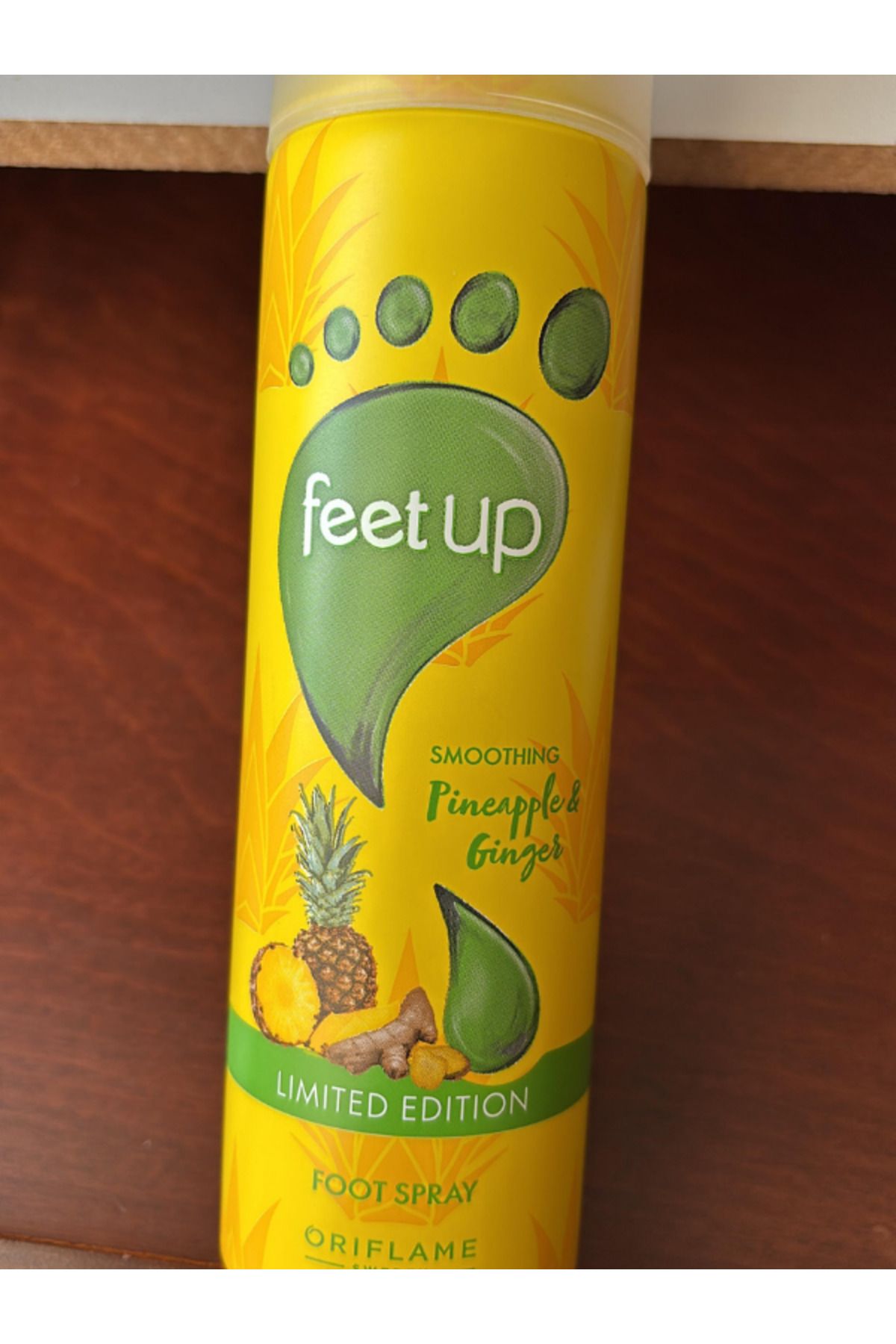 Oriflame Feet Up Yumuşatıcı Ananas ZencefilKokulu Ayak Spreyi 150ml. 41899