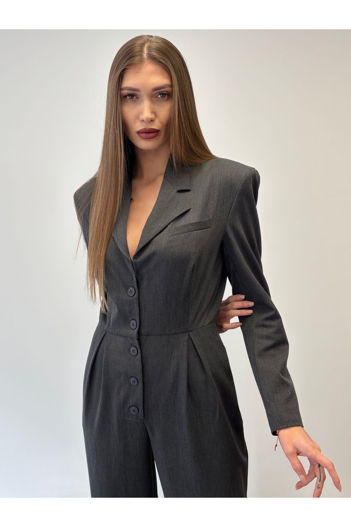 ossons-Buttoned Jumpsuit with Shoulder Padding 4