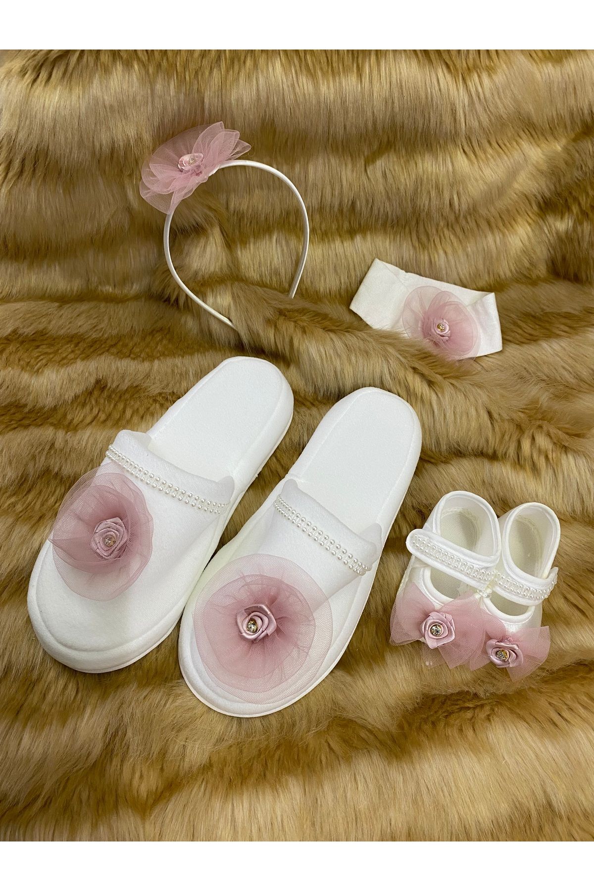 skycott-Maternity Set for Mother and Baby - Slippers, Booties Bandana and Crown Beige 1