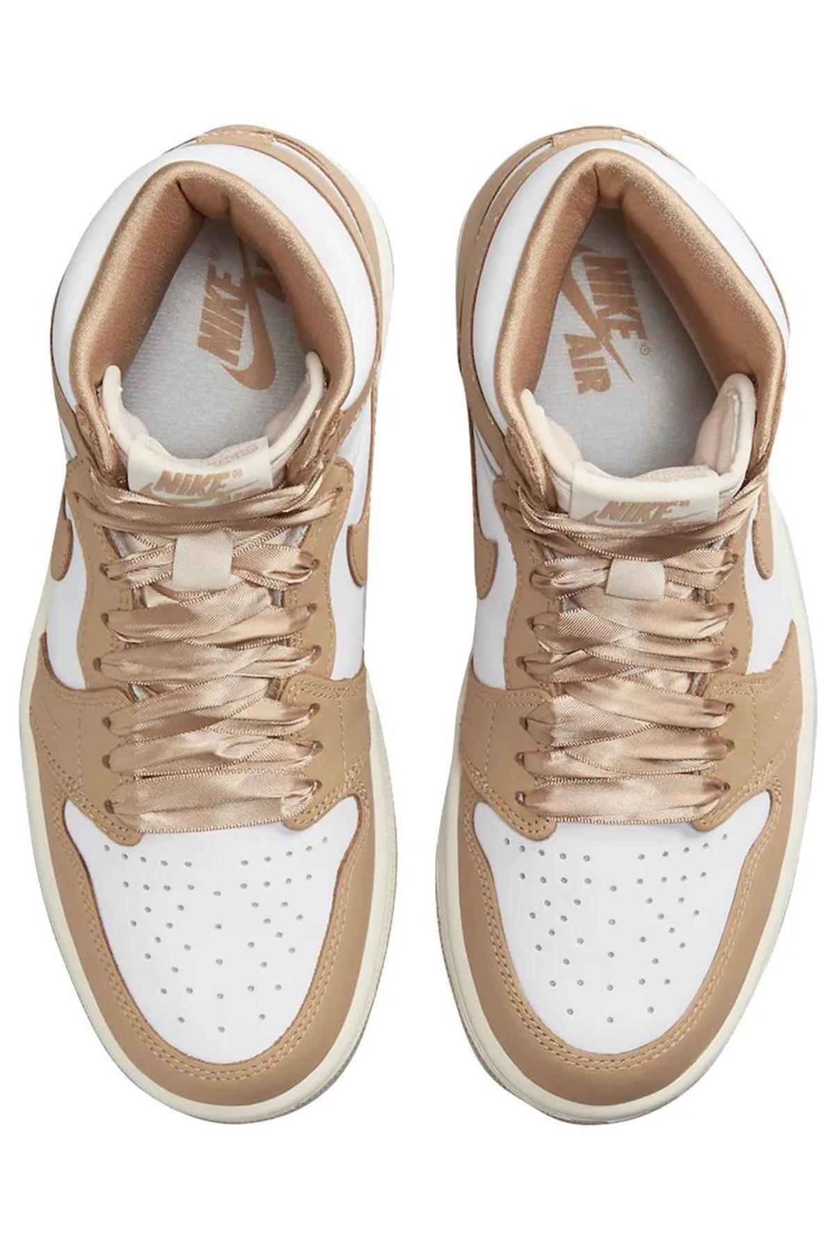 超美品♡Nike Air Jordan 1 Mid ♡21cm ステッカー付き 1_org_zoom.jpg