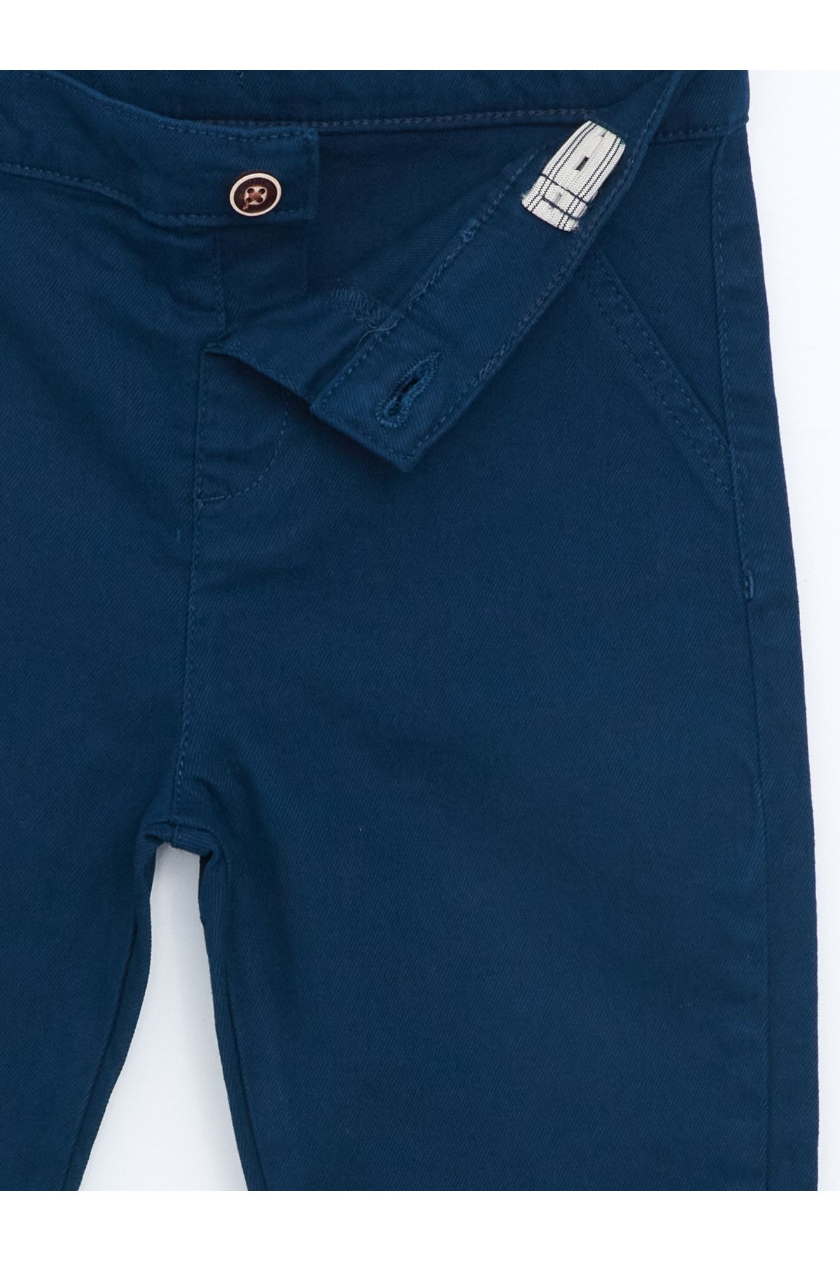 LC Waikiki-Langarmshirt und Hose für Babys im 2er-Set 6