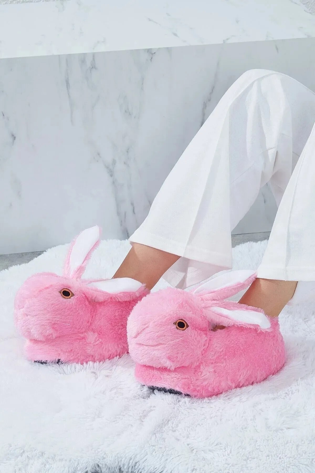 Kaplan Tavşan Figürlü Peluş Panduf Ev Pandufu Unisex Tavşanlı Panduf görsel 2