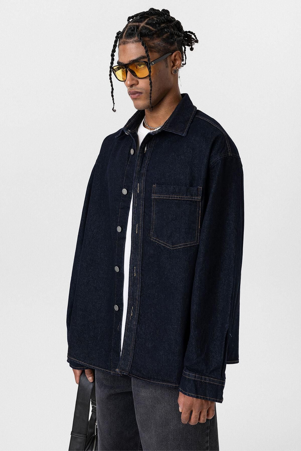 VAMOSCLO-Oversize Denim Jacket with Pocket Detail Dark Blue 4