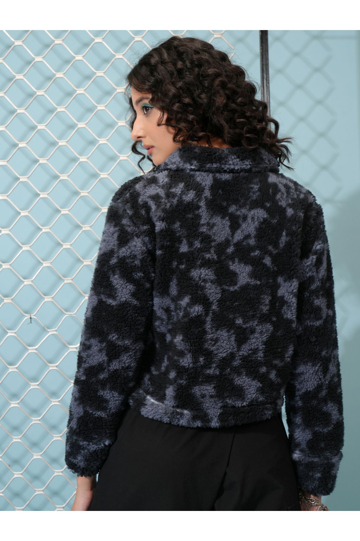 Tokyo Talkies By Styli-Abstract Print Button Detail Collared Jacket 3