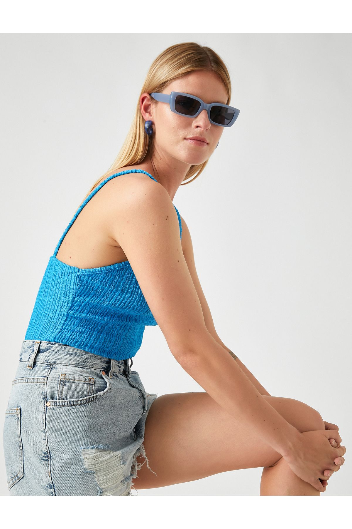 Koton-Şahika Ercümen Strappy Heart Collar Athlete X 2