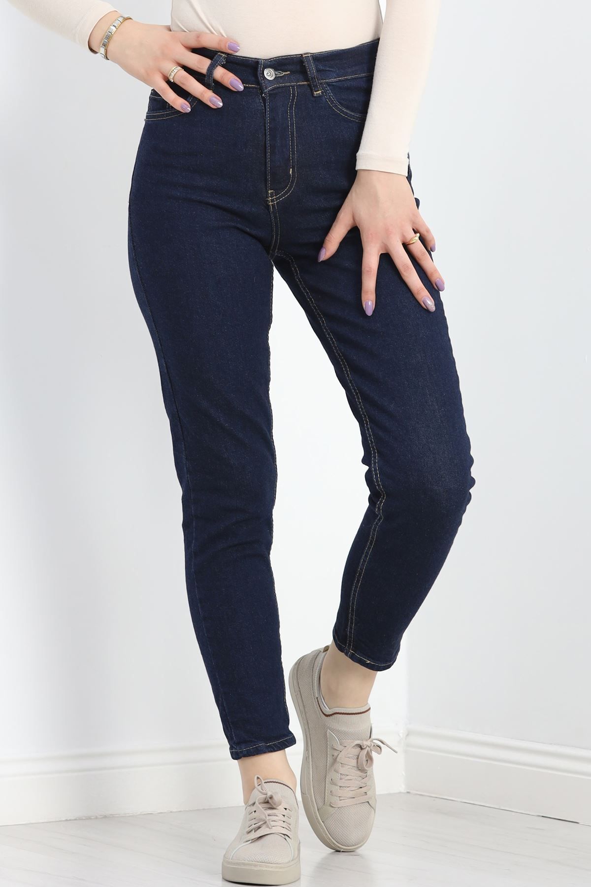 MOD10 Mom Boyfriend Jeans Koyumavi1