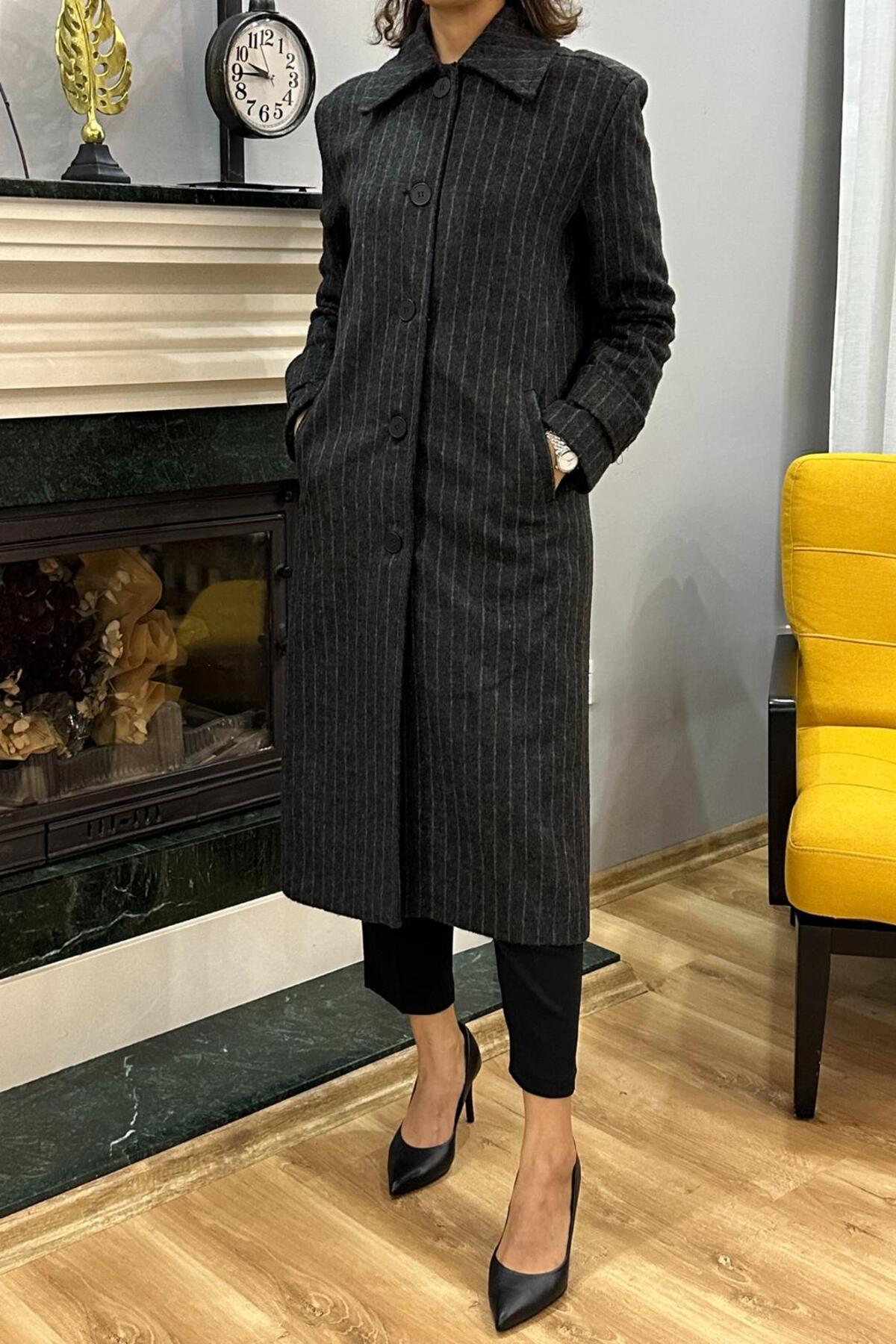 SeHlen Butik  Boydan Düğmeli Çizgili Siyah Kaşe Palto - Görsel 5