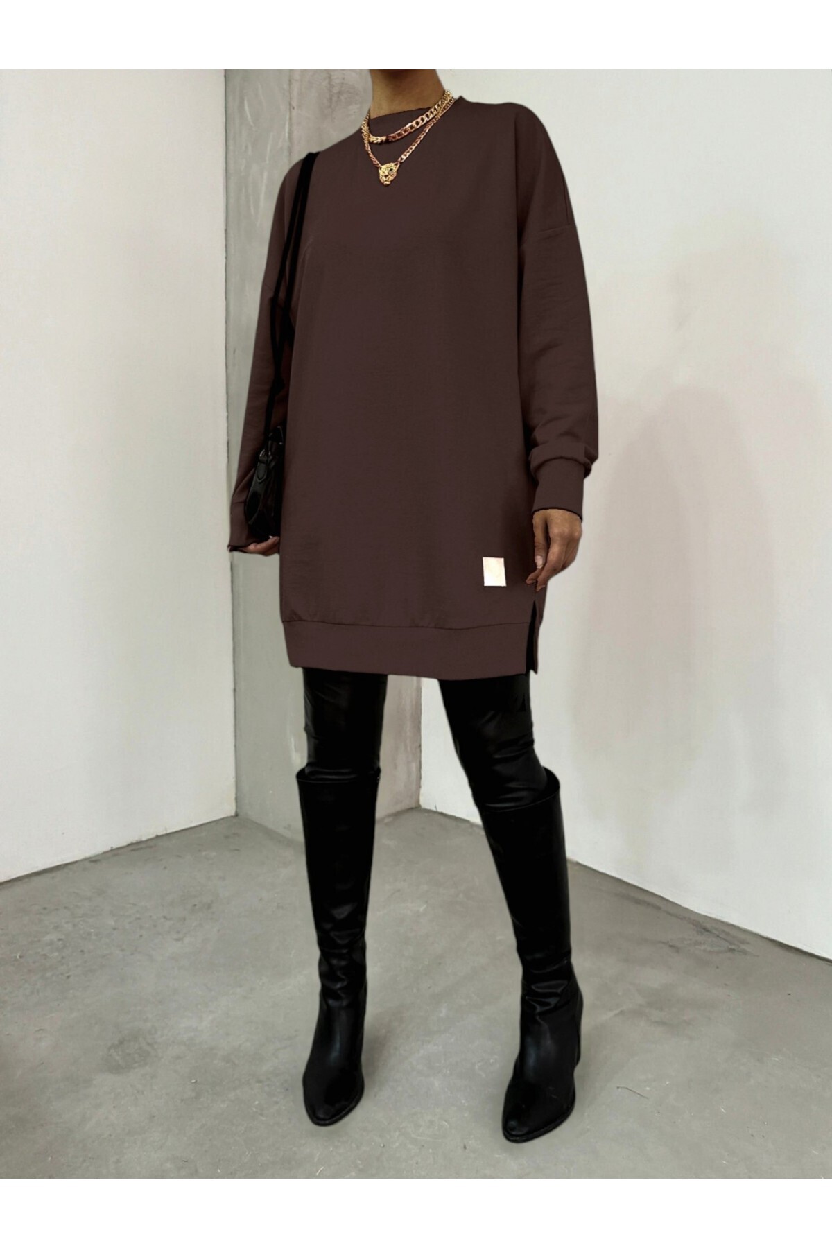 complete the look image