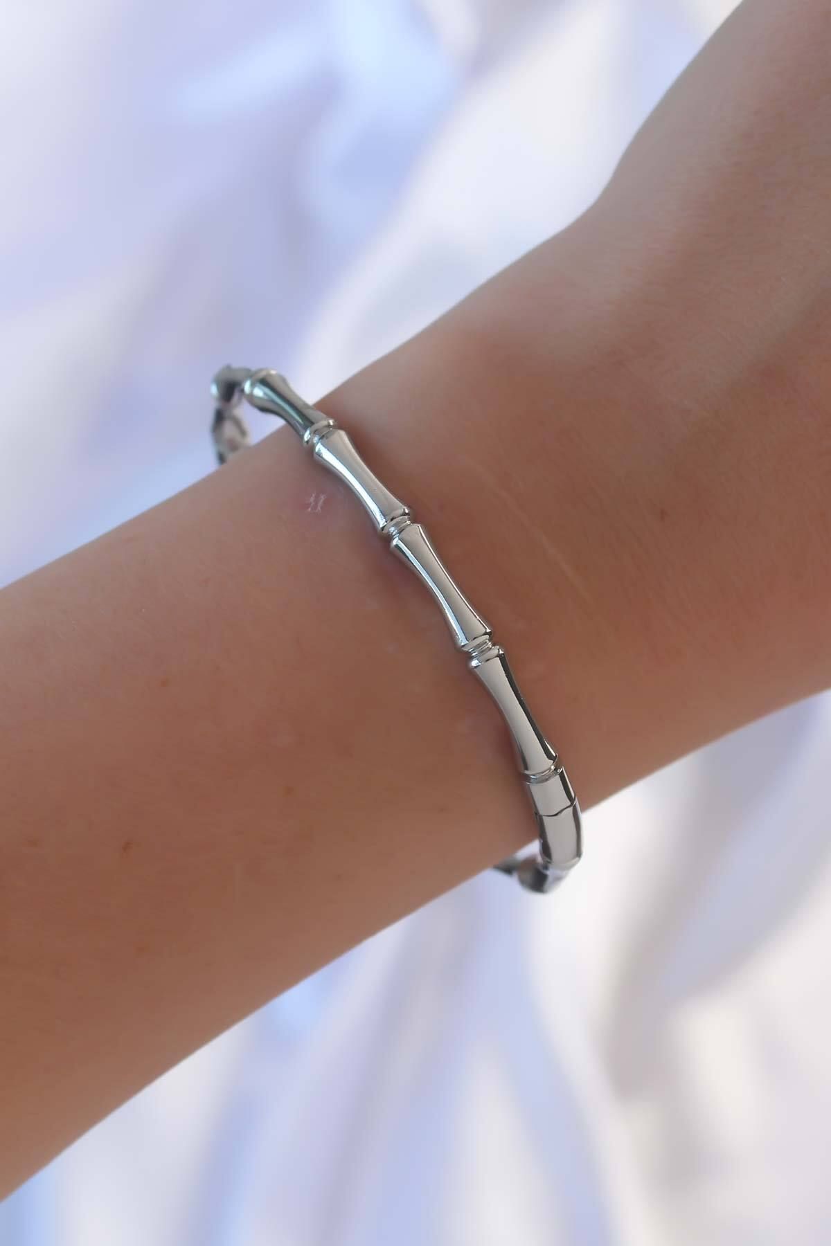 Skygo-316L Steel Silver Color Bone Model Bracelet - Tj-Bb6391 2