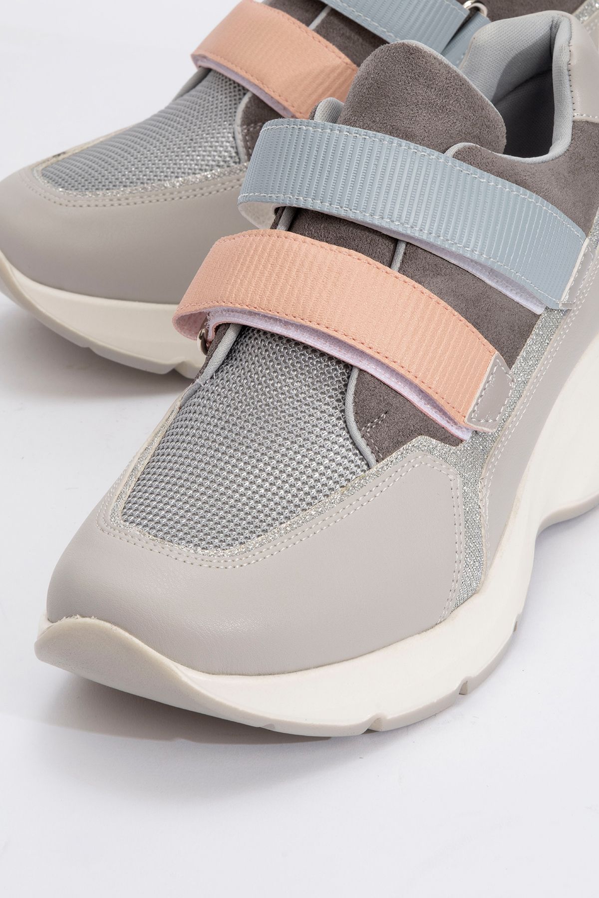 اسنیکر چند رنگ زنانه Berge Ice Multi Folling Filling Base کفش ورزشیs ورزشی luvishoes