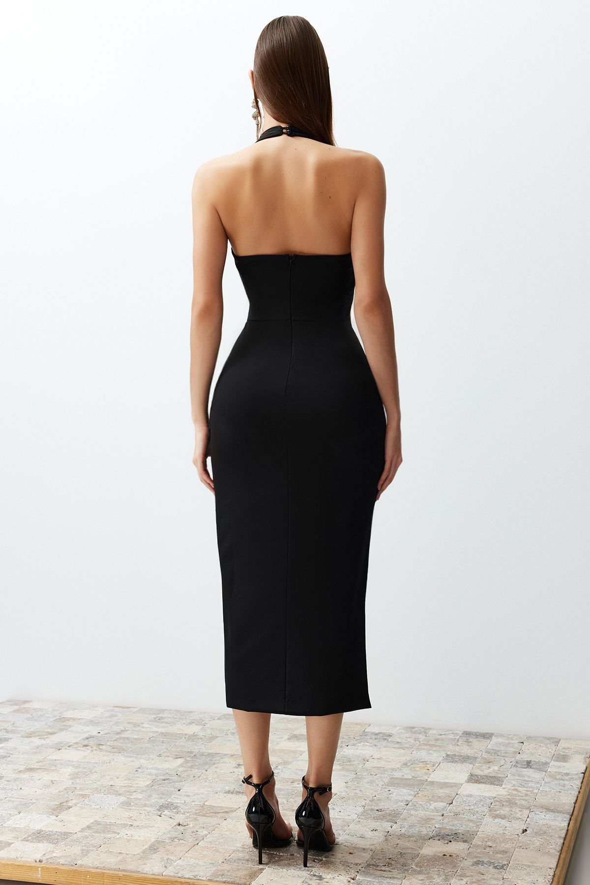 Trendyol Collection-Rochie neagră împletită pe corp TPRSS24EL00136 5