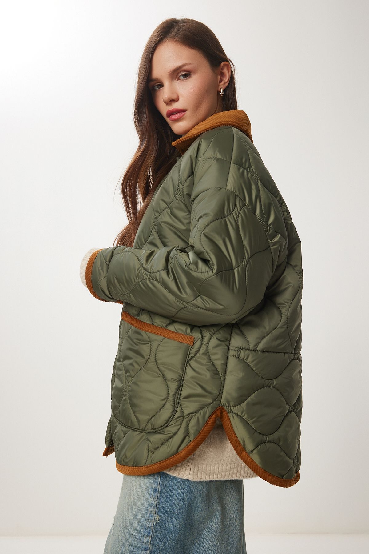 Happiness İstanbul-Khakifarbener Steppmantel für Damen mit Polokragen und Tasche DZ00096 5