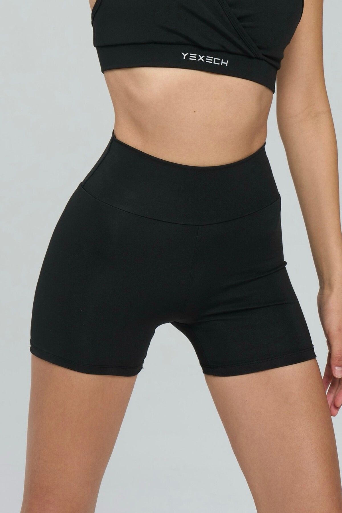 YEXECH-Straight Push-Up Verve Short Shorts 4