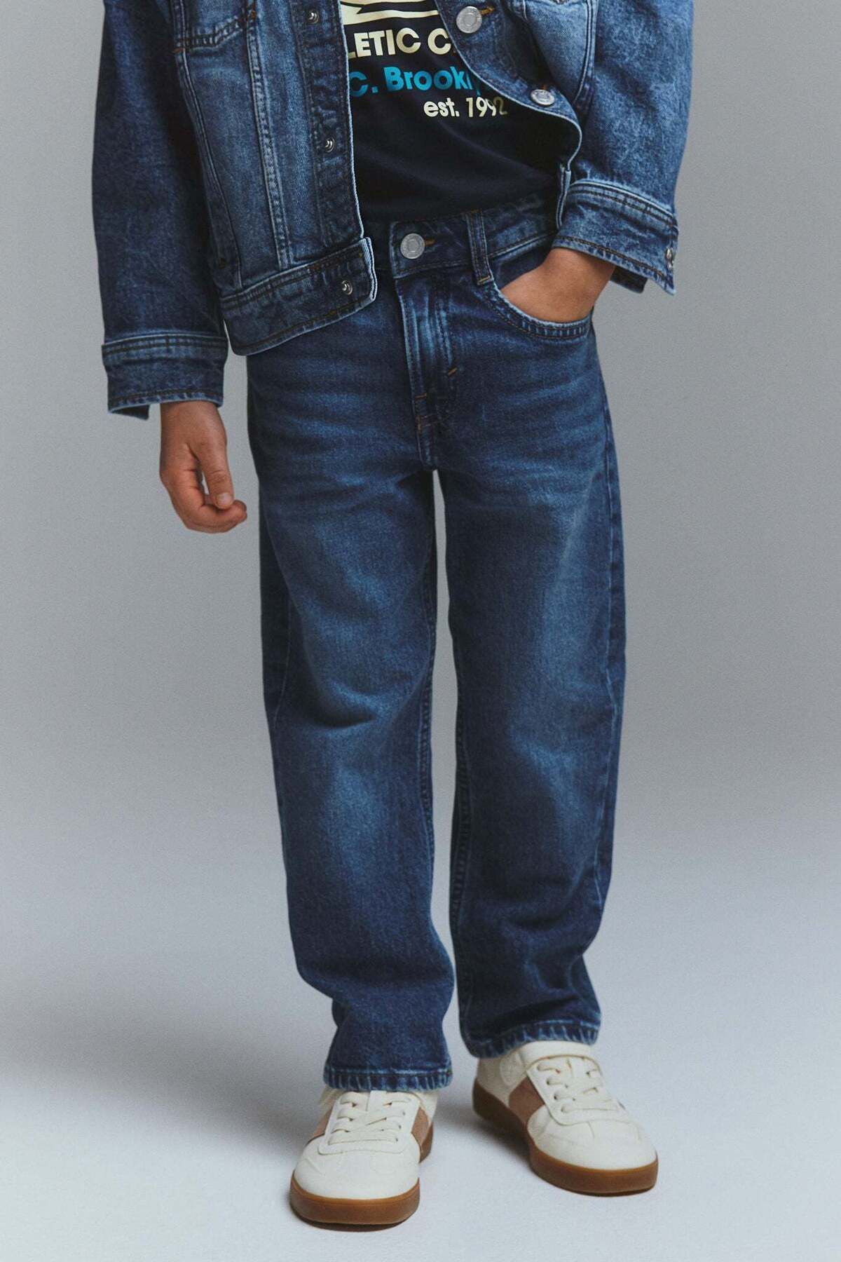 H&M-بنطلون جينز مريح 5