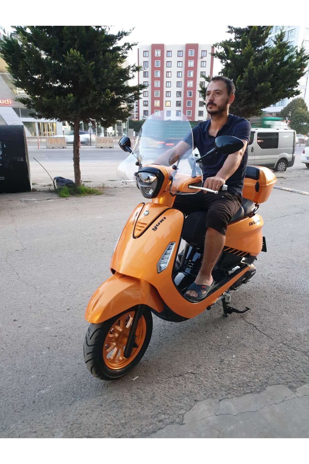 Yuki Gelato 150  Siperlik Ön Cam 2023-2025 Model 43cm Şeffaf Renkli 4mm APARATSIZDIR