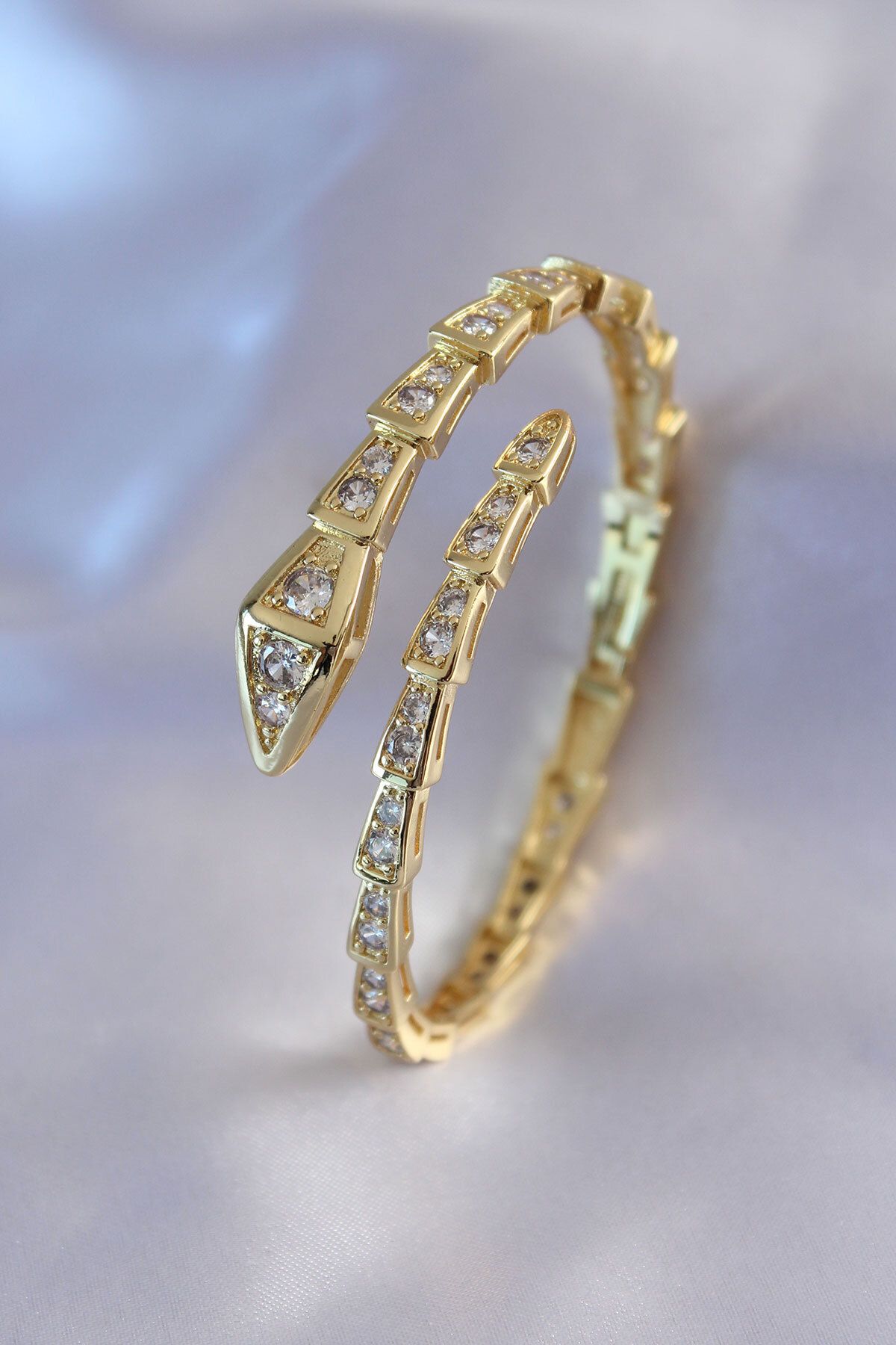 BirdoluSepet VIP Seri Yılan Model Gold Renk Kadın Kelepçe Bileklik