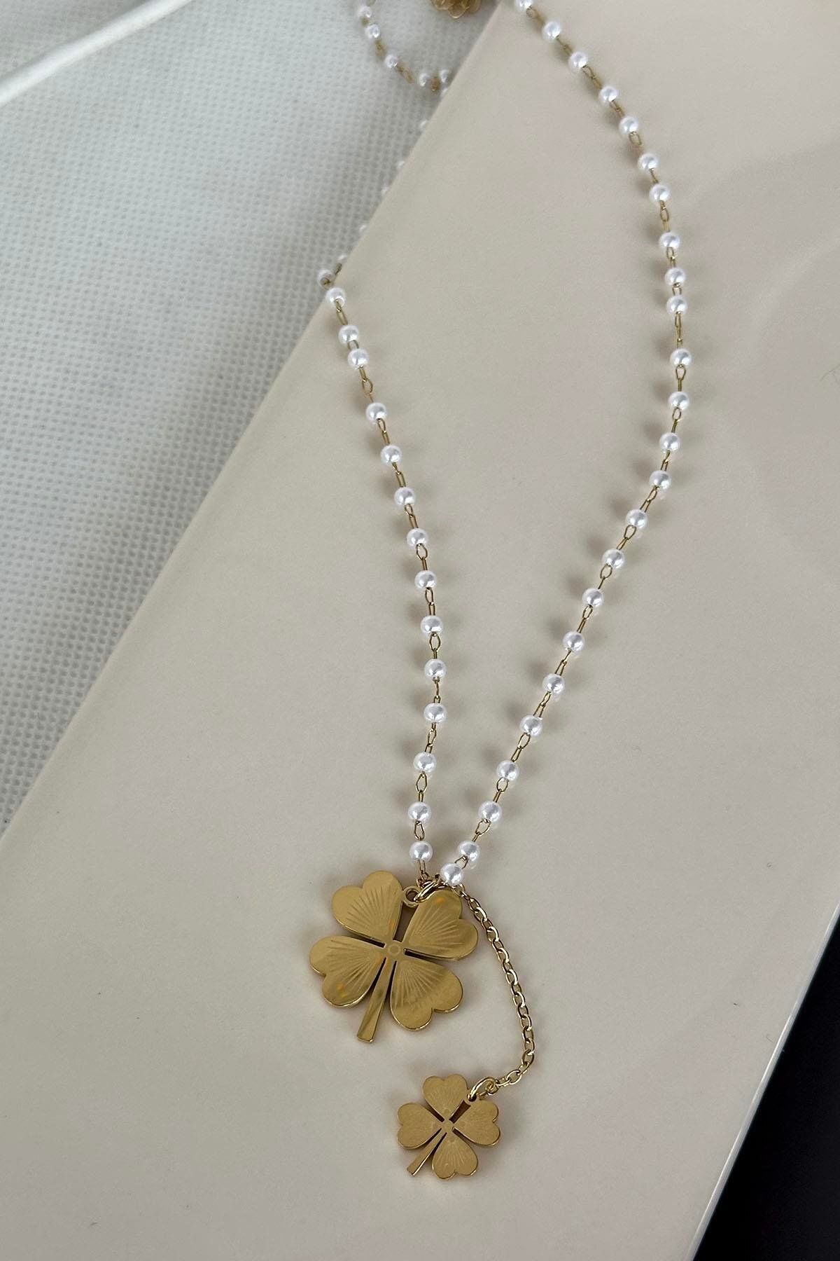 TAKIŞTIR-Gold Color Clover Figured Steel Necklace with Pearl Detail 2