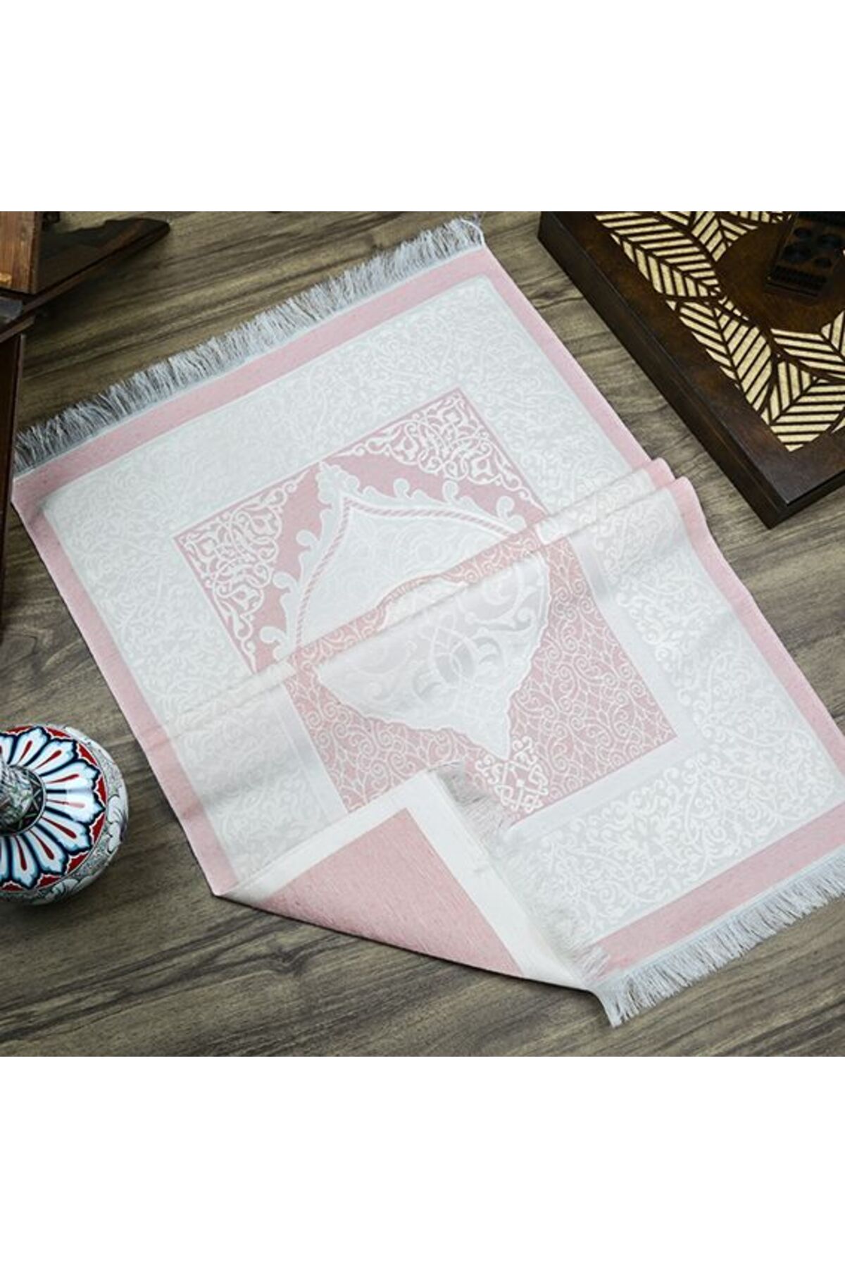 İkranur İsminizi Seccadeye Nakşediyoruz ,isme Özel Hediyelik Ipek Nur Tafta Seccade Bebek Pembesi 68x110 Cm fotoğrafı 5 (önizleme)