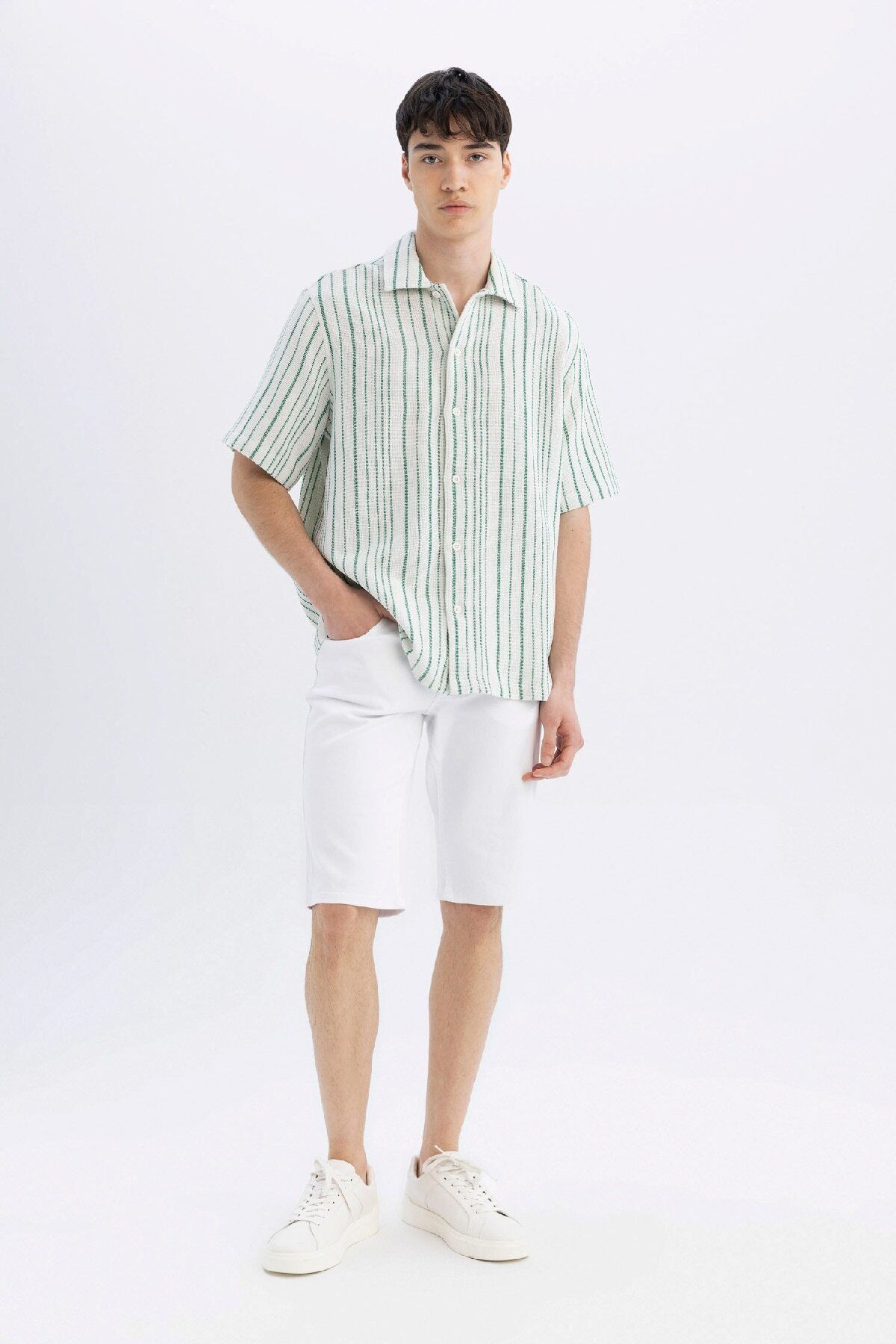 complete the look image