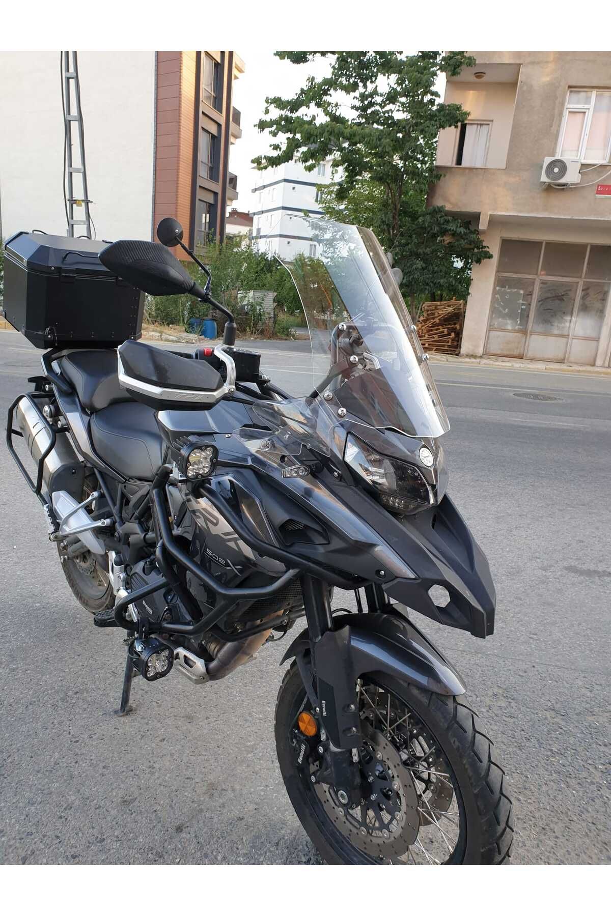 Benelli TRK 502 X Siperlik Ön Cam 2017-2025 Model 54cm Şeffaf Renkli 4mm UZUN CAM