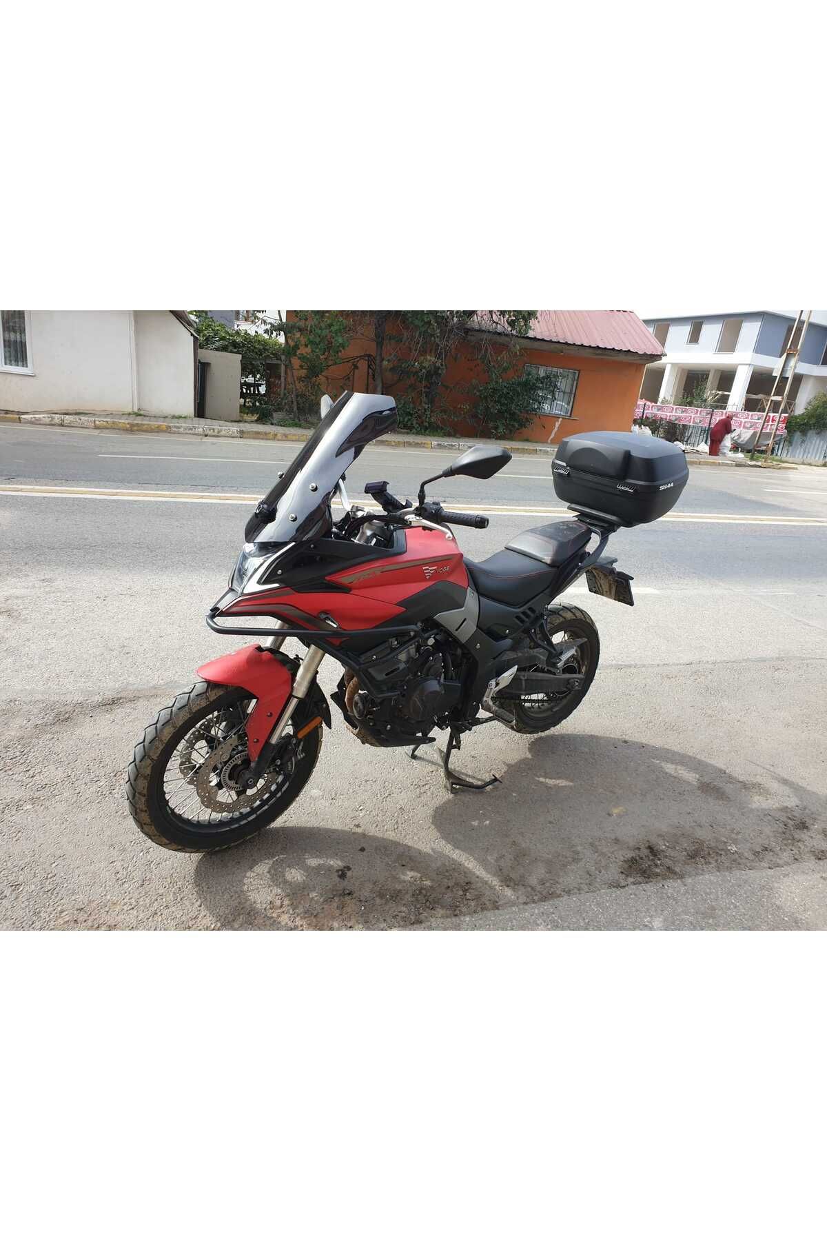 Voge DS 300 Siperlik Ön Cam 2021-2025 Model 55cm Siyah Renkli 4mm