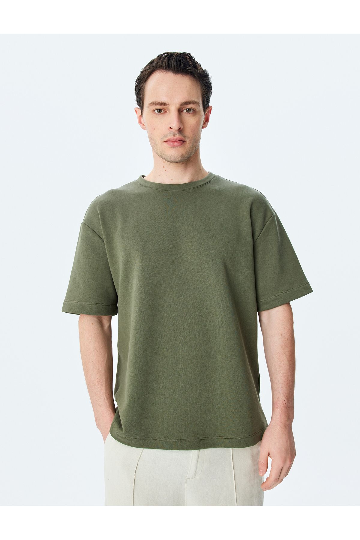 Koton-New Season Short Sleeve Label Detailed Tok Fabric Crew Neck Oversize T-Shirt 3