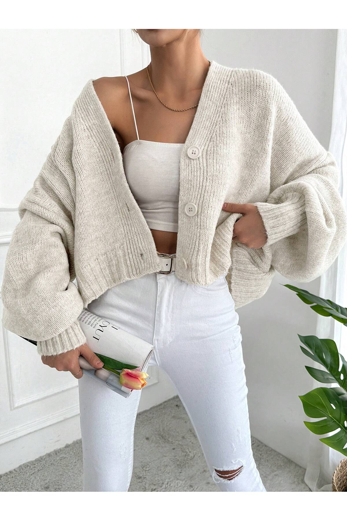 ALTINER  Kadın Taş Rengi Oversize Triko Hırka - Görsel 5