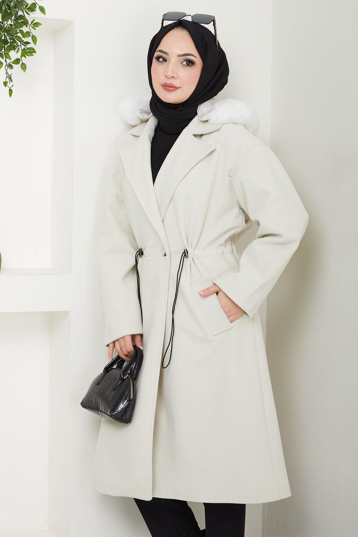 complete the look image