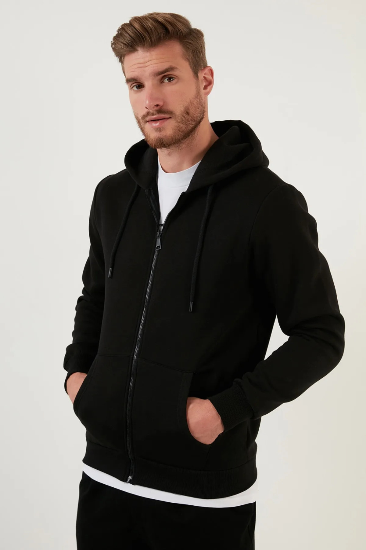 SERAZAT Erkek Fermuarlı Kapüşonlu Sweatshirt % 100 Pamuktur. Tiftiklenme Yapmaz.