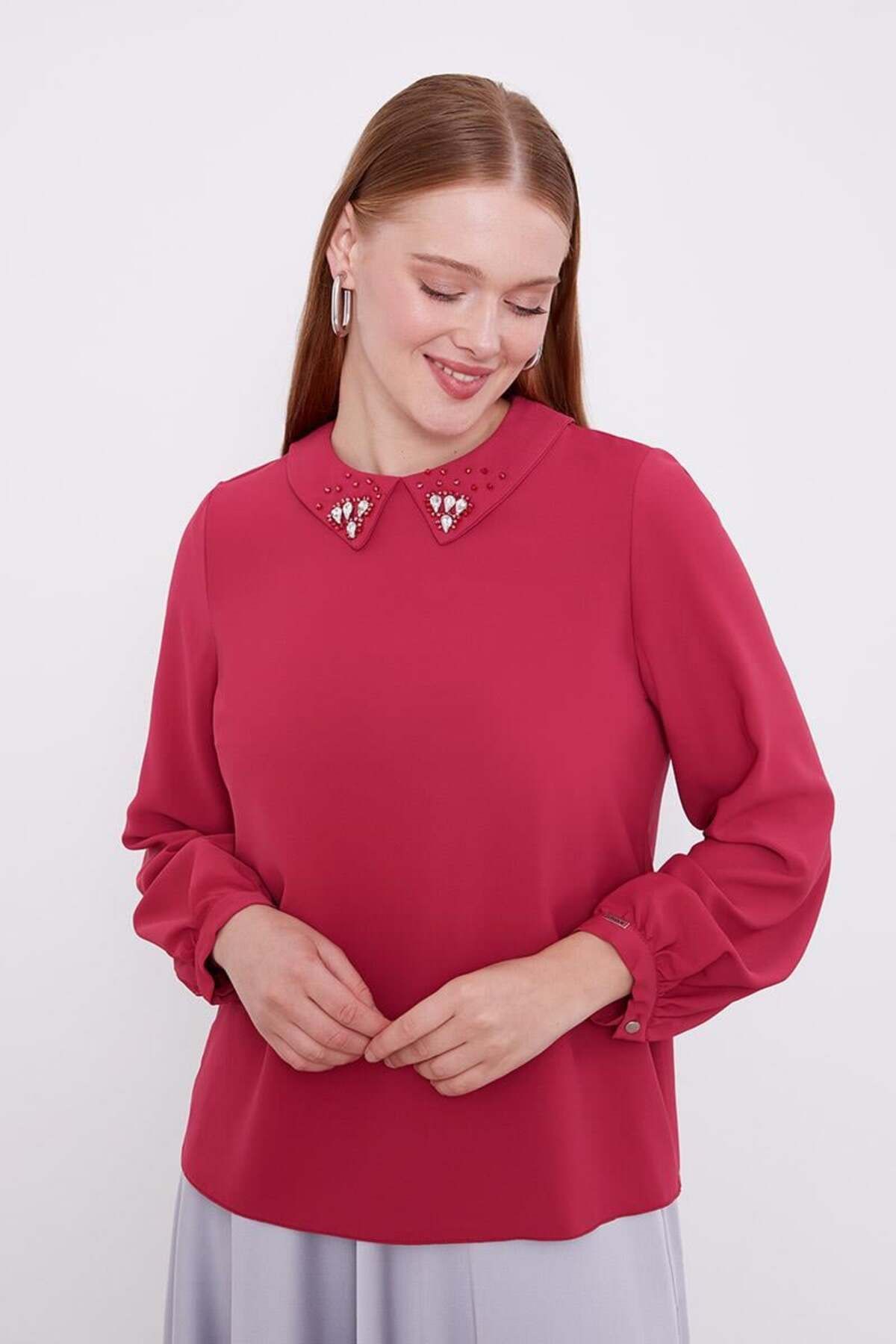 Levidor-Fuchsia Collar Embroidered Blouse 3