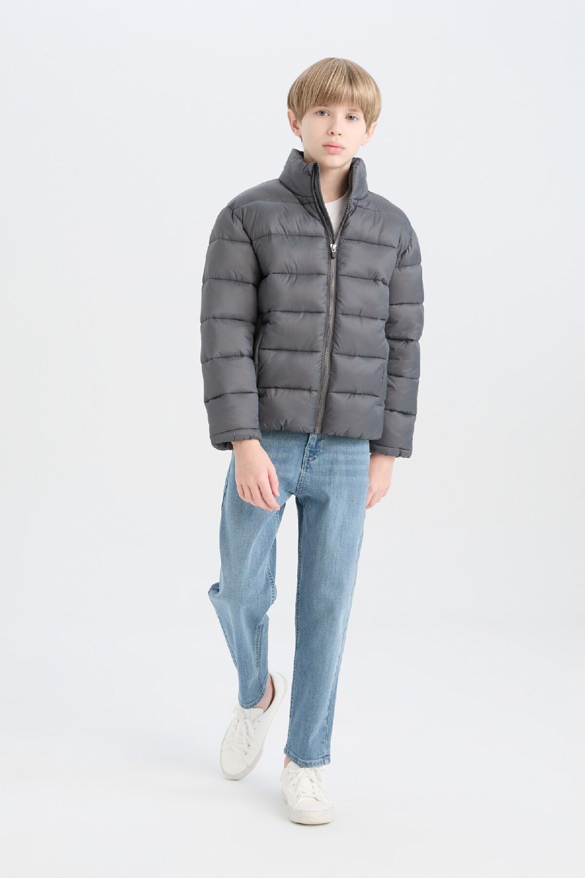 complete the look image
