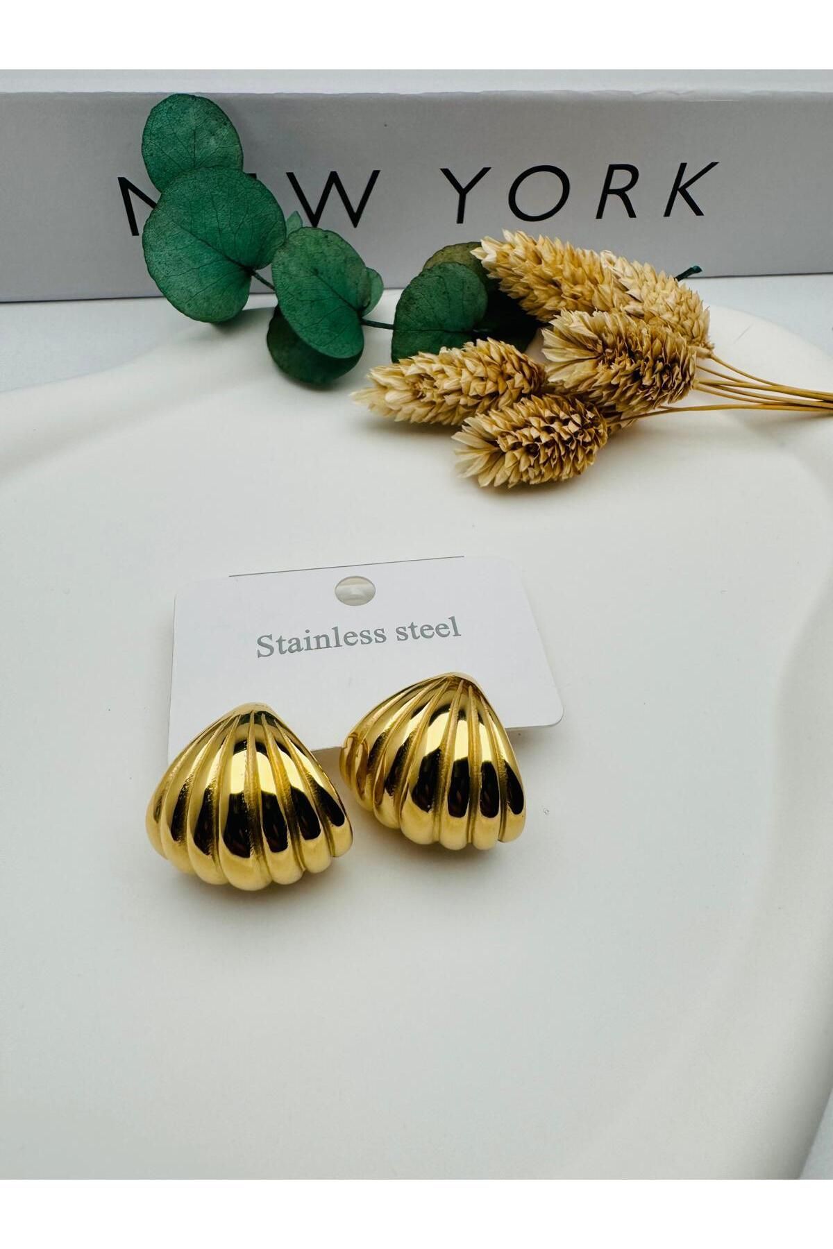 GLY ÇLKBİJUTERİ Deniz Kabuğu Model Çelik Küpe (Gold) Kp485