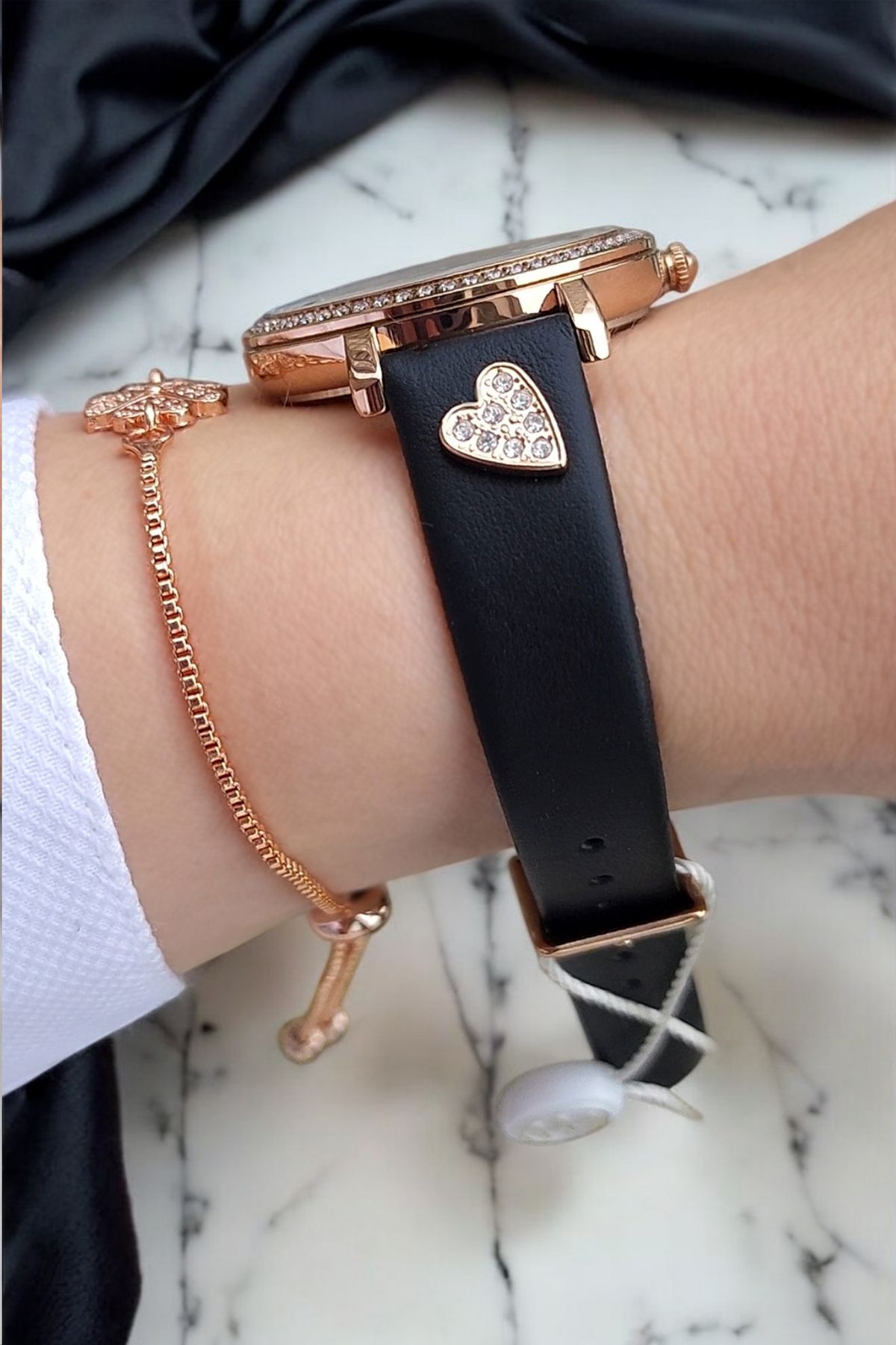 Freelook-Special Heart Model for Valentine's Day - Black Leather Strap Pearl Dial Women's Wristwatch + Bracelet 2