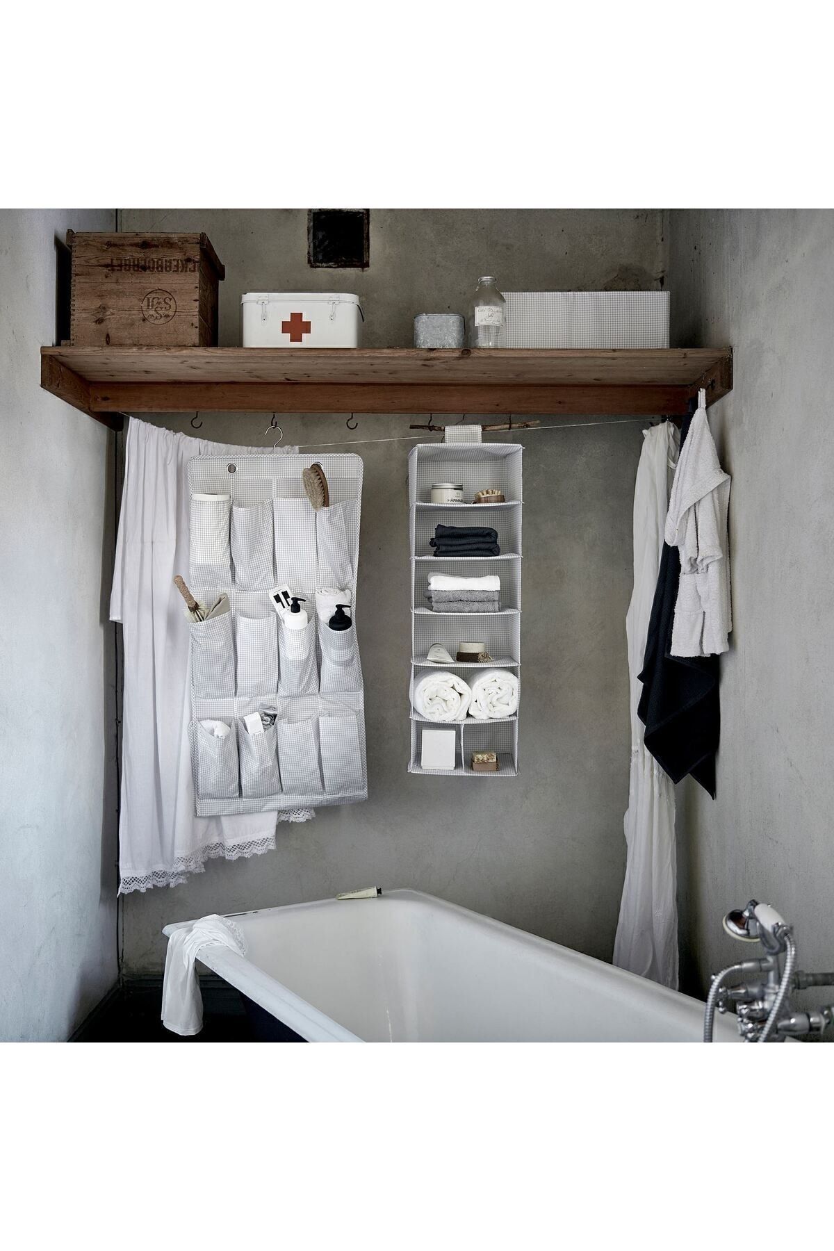 IKEA-Unit with Compartment in the Cabinet 5