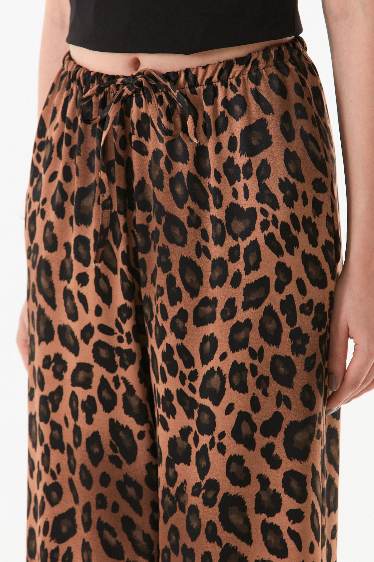 Fulla Moda-Leopard Print Satin Trousers with Elastic Waist 7