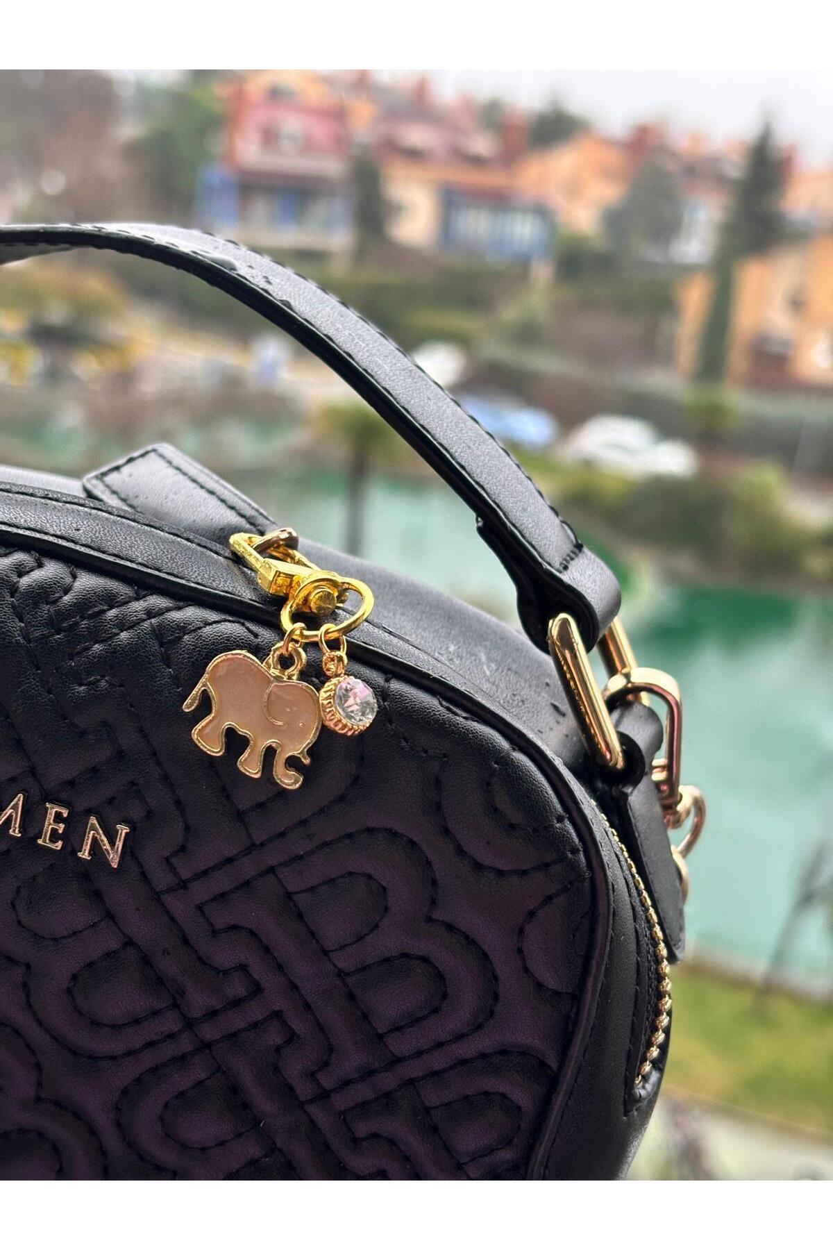 PEONY peonyofficiall Klipsli Sedefli Fil Altın Kaplama Tektaş Detaylı Cüzdan Süsü Charm Çanta Süsü Anahtarlık