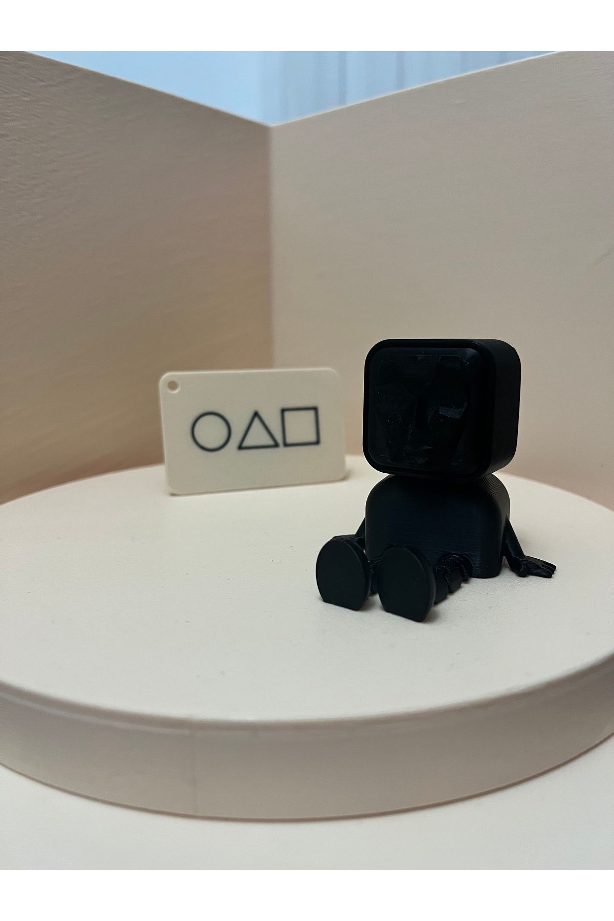 RetreS-Squid Game Manager Figure 2