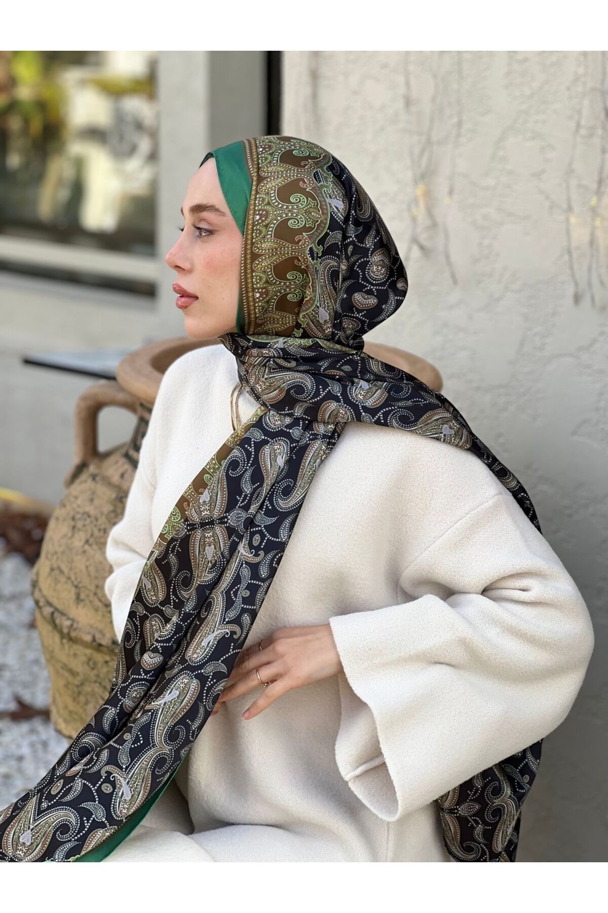 Modakaşmir-Silky Shawl with Vine Pattern 2