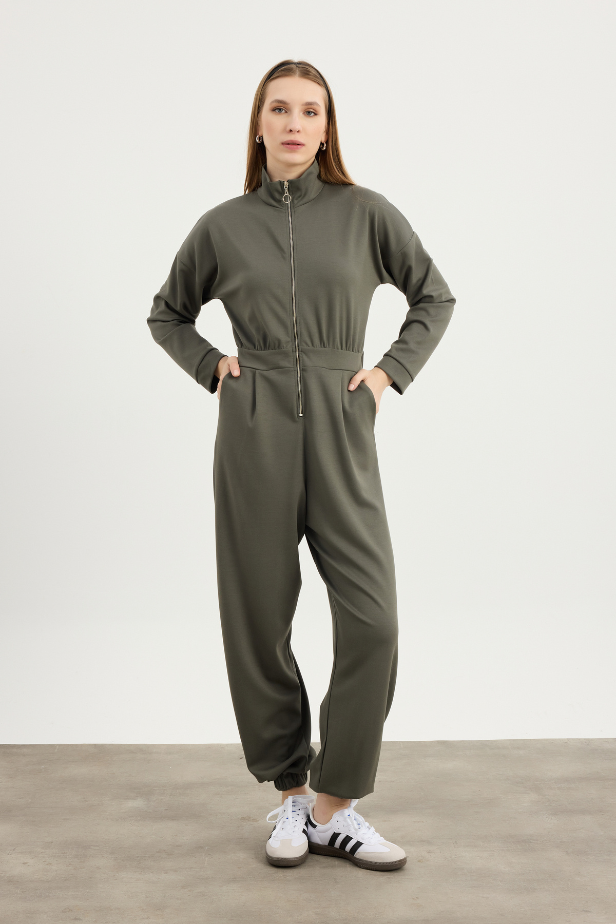 Birgül Bektaş Yeşil Fermuar Detaylı Tulum