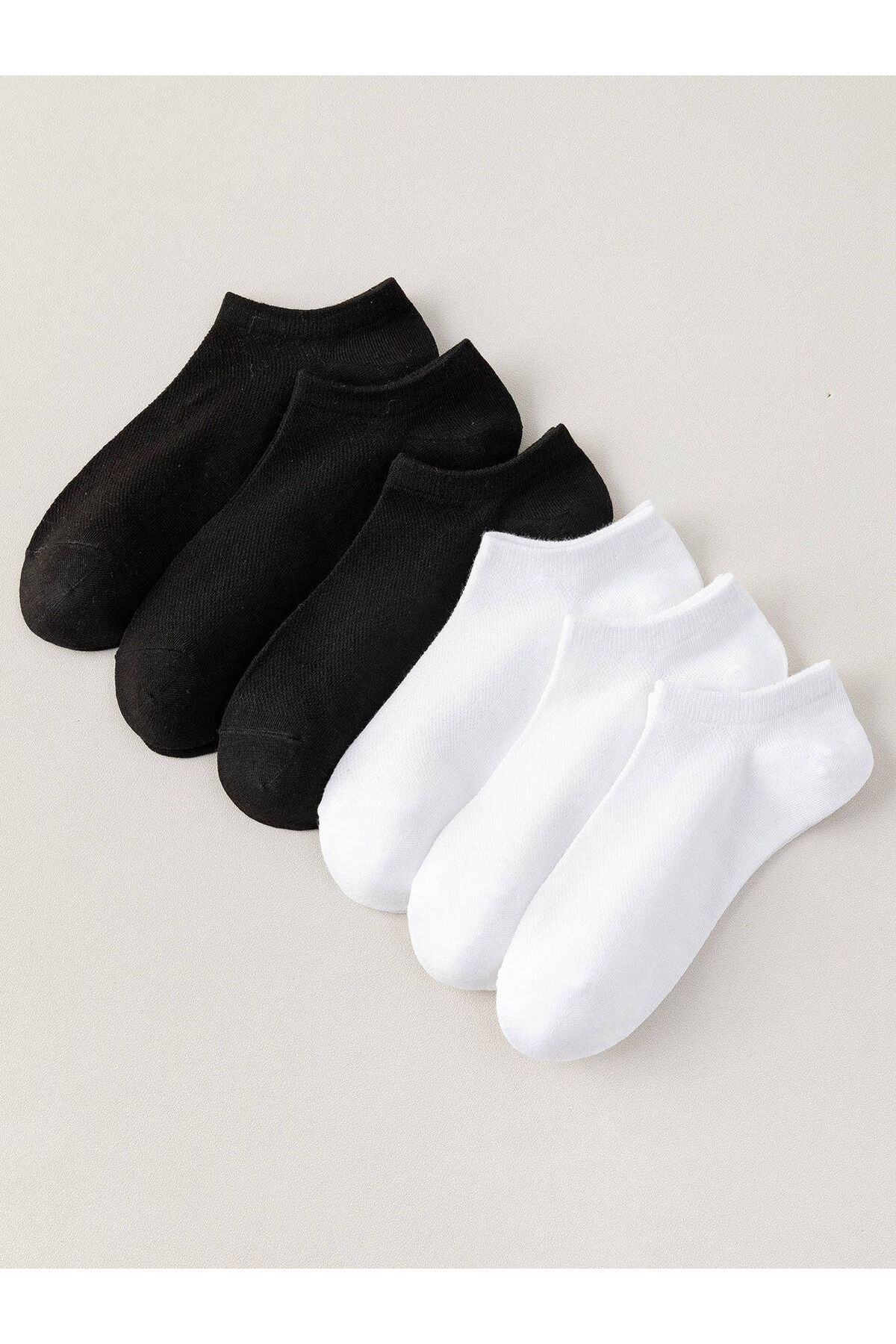 Women's Short Cotton 6-Pack Black White Socks