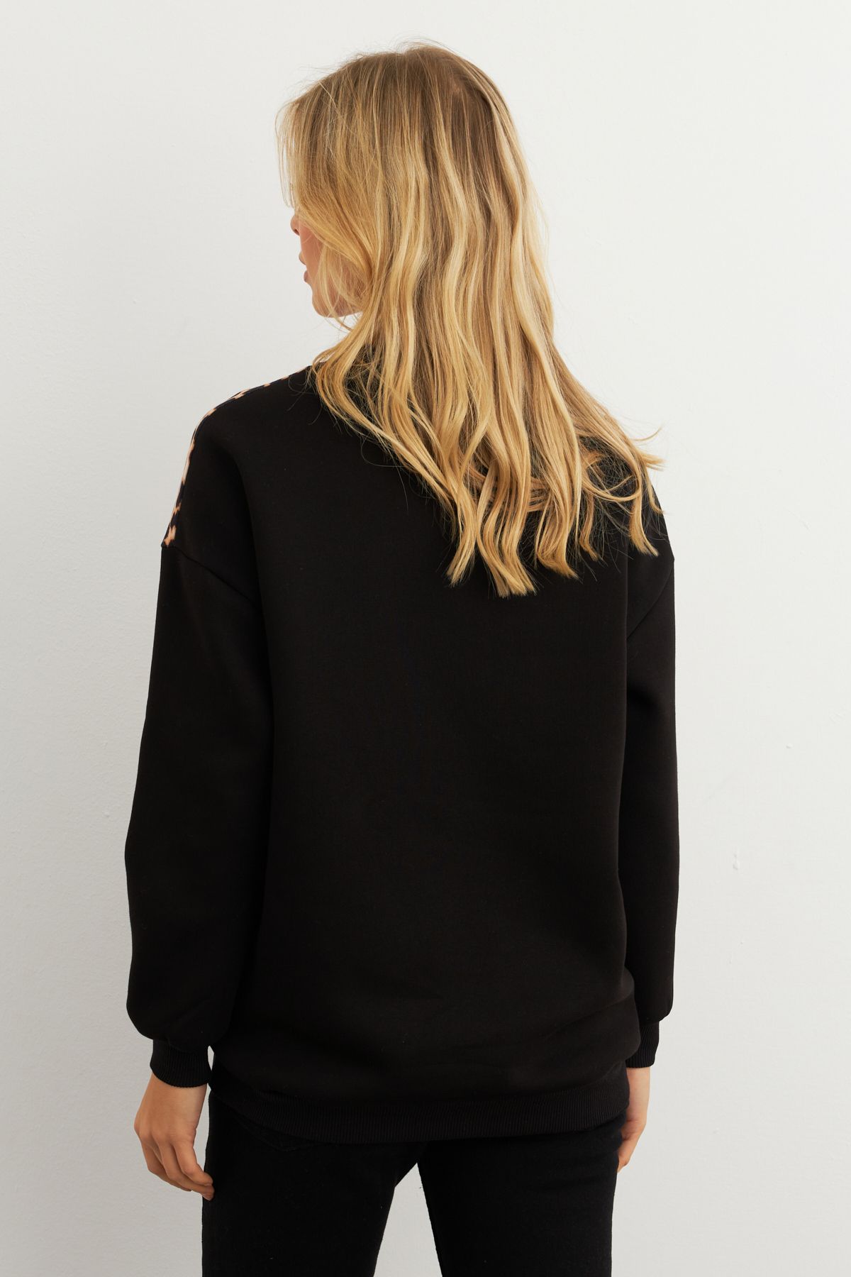 Cool & Modest-Hanorac pentru femei Black-Camel Block MST098 4
