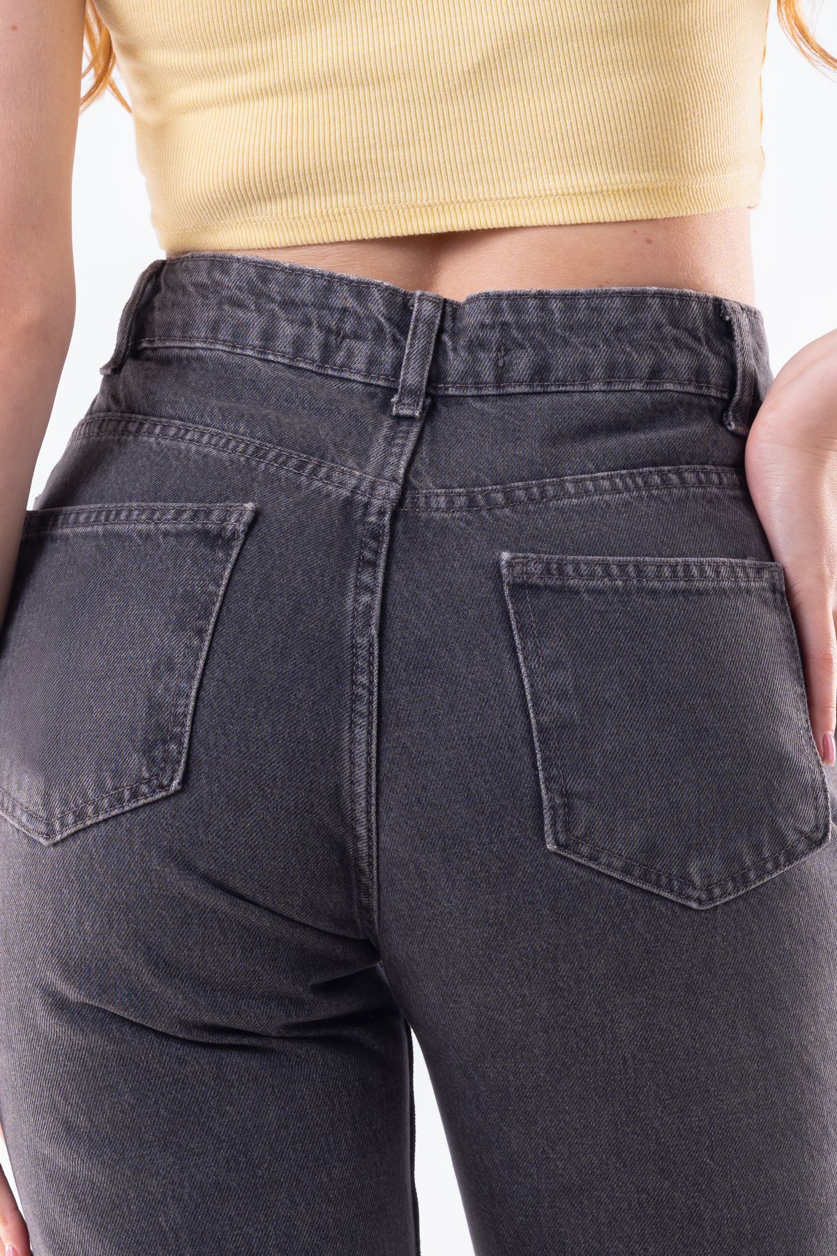 Novita-NOV25JE0004 Modell Schwarze breite Hose 6