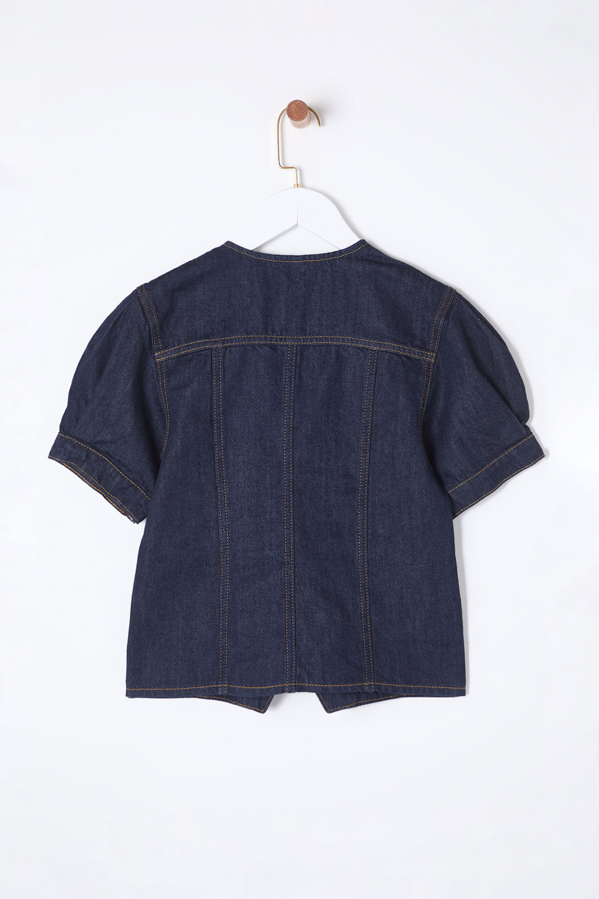 Trendyolmilla  Koyu Mavi Kısa Balon Kollu V Yaka Denim Bluz TWOSS25BZ00000 - Görsel 9