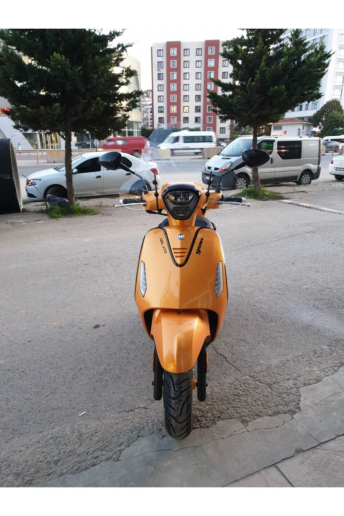 Yuki Gelato 150  Siperlik Ön Cam 2023-2025 Model 43cm Şeffaf Renkli 4mm APARATSIZDIR