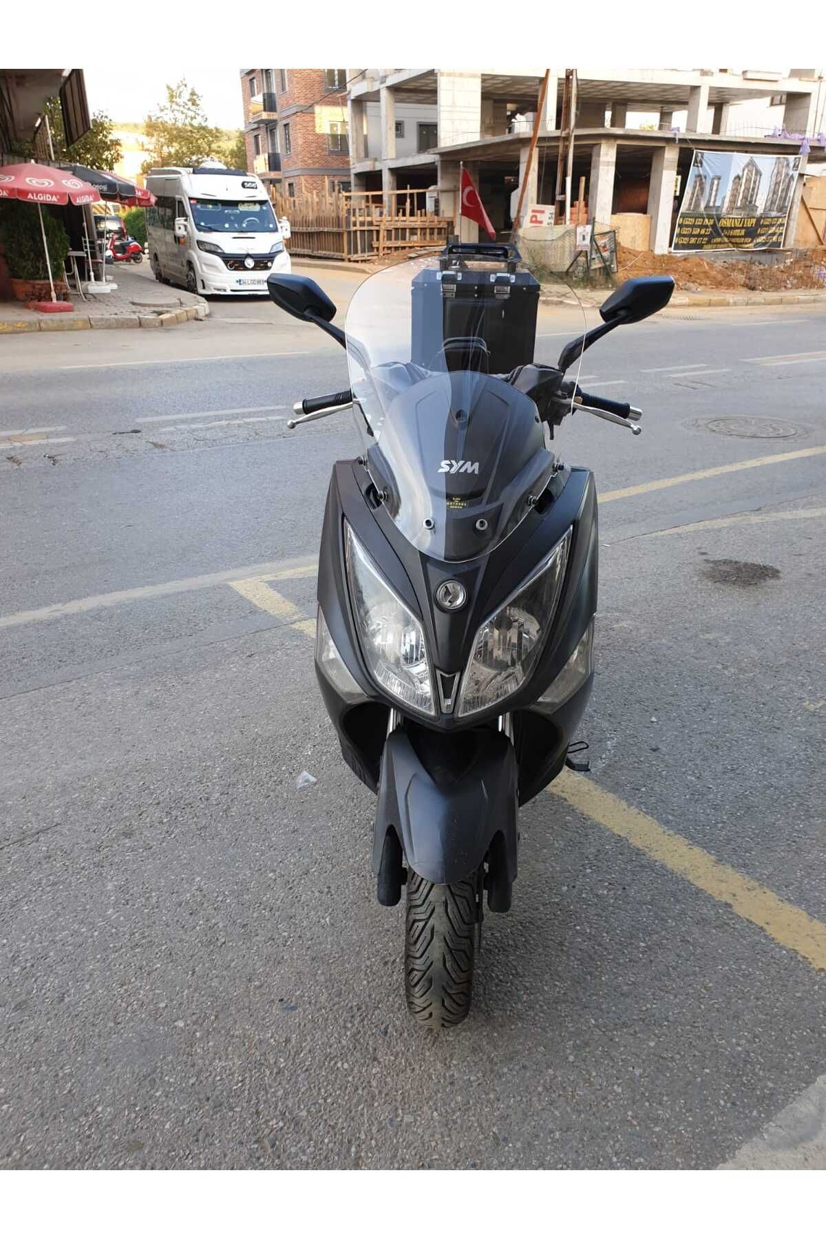 SYM Joymax 250 İ Siperlik Ön Cam 2013 2016 Model 54cm Şeffaf Renkli 4mm KISA SPOR CAM