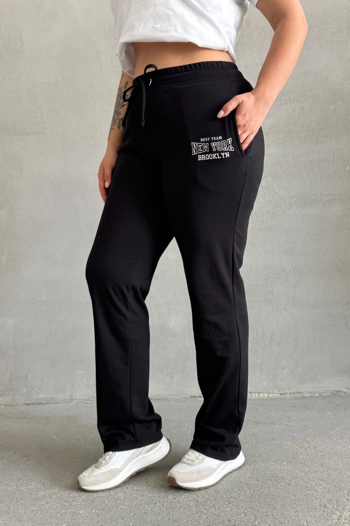 Stil Diva-Plus Size Text Printed Drawstring Pocket Sweatpants - 303902 4